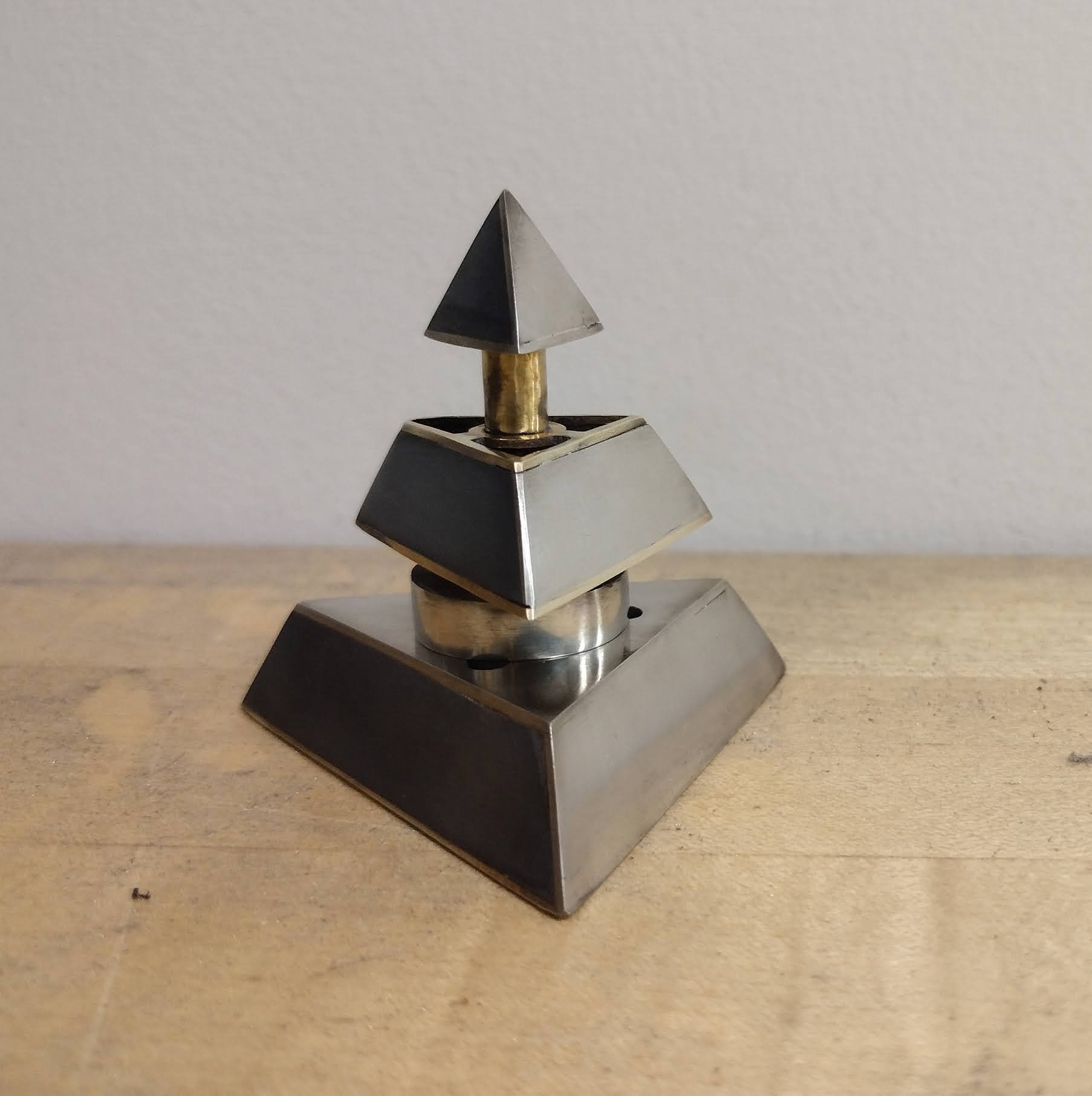 “Pyramid box”, 2..5x2.5x2.5”, white brass, copper, yellow brass, 2022