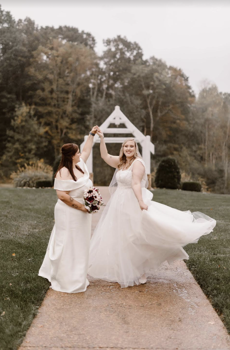 danielle-kristen-upper-lawn.webp