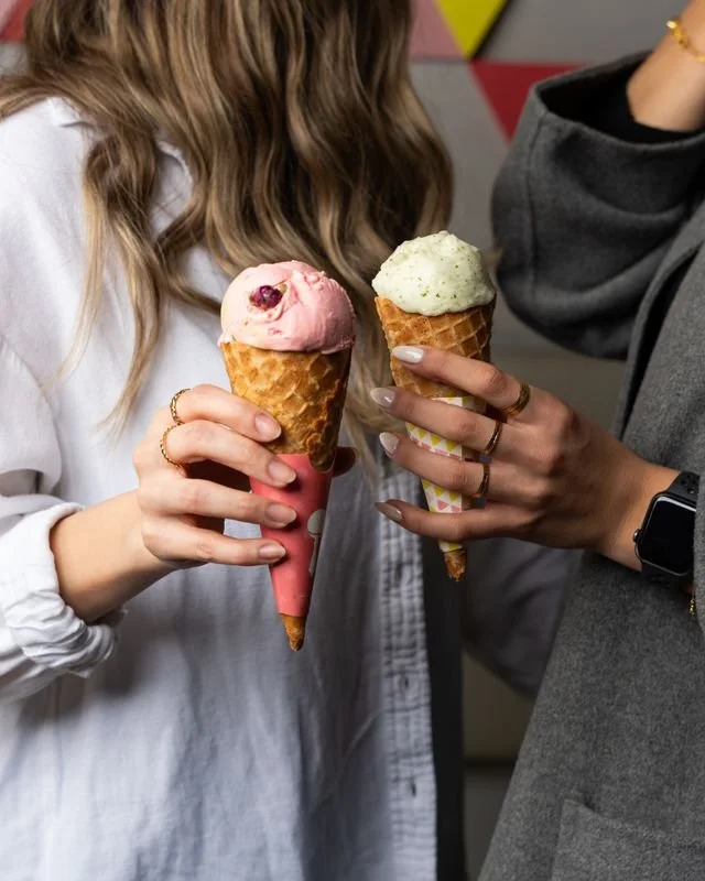 Tour Mayfield Dairy in Athens, then linger over a scoop of your favorite flavor. If one cone leaves you wishing everyone could join in, ask us about an ice cream sundae bar at your Ramble Creek wedding.