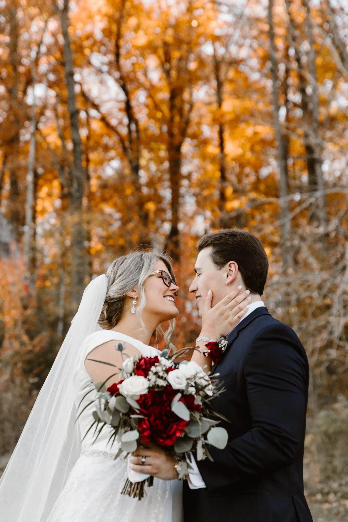 ramble-creek-fall-wedding-autumn-forest-newlyweds.jpg