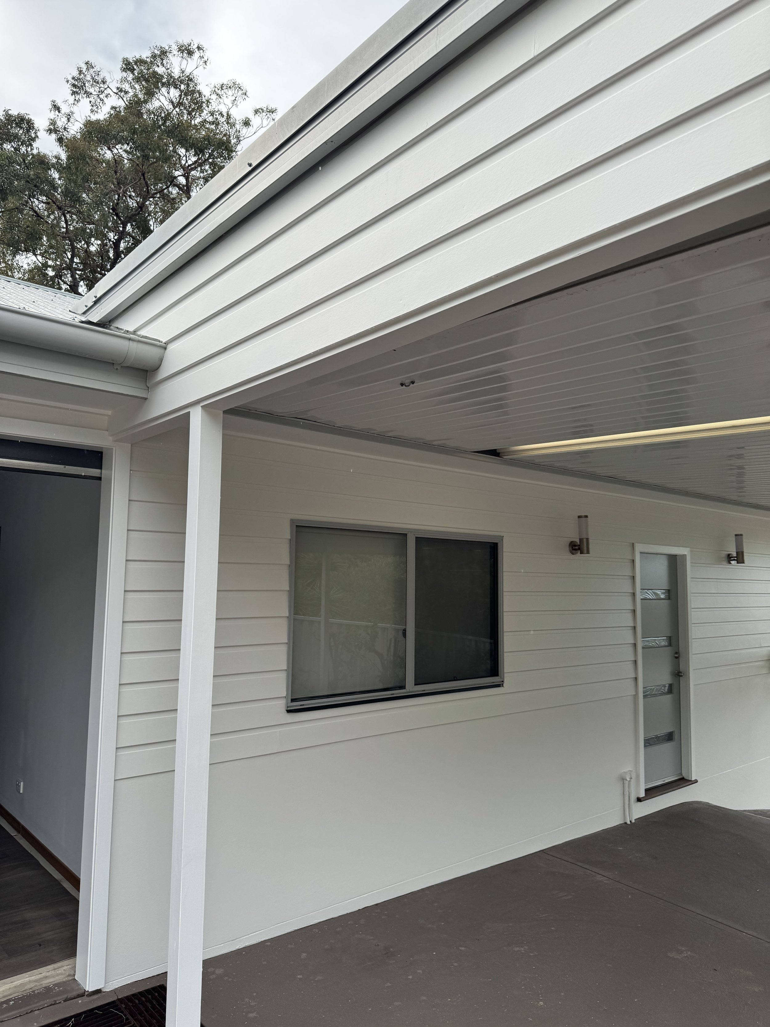 Completed exterior painting project by Drift Cove showcasing modern colours and clean architectural lines in Lake Macquarie.