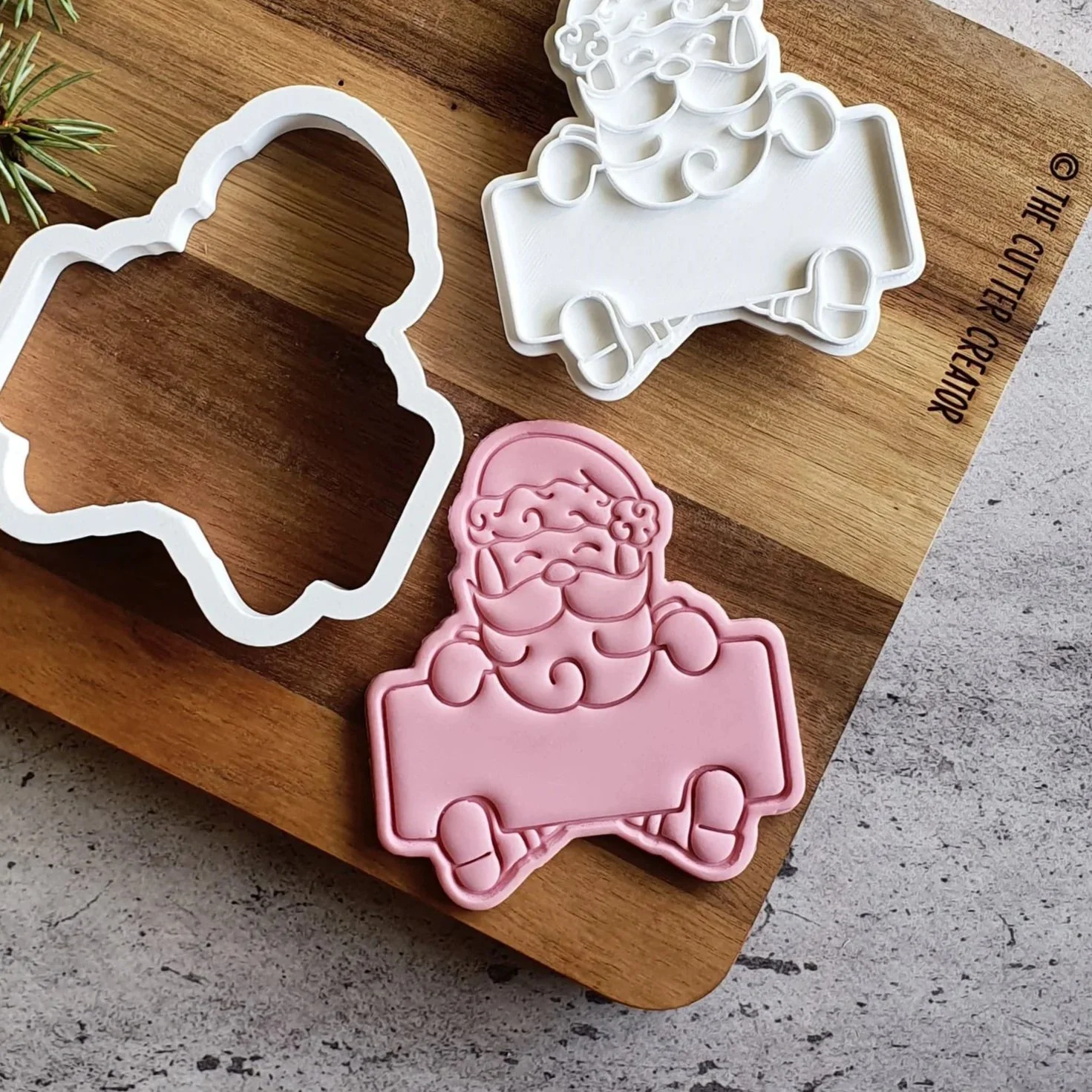 Santa+Plaque+Cookie+Cutter.jpg