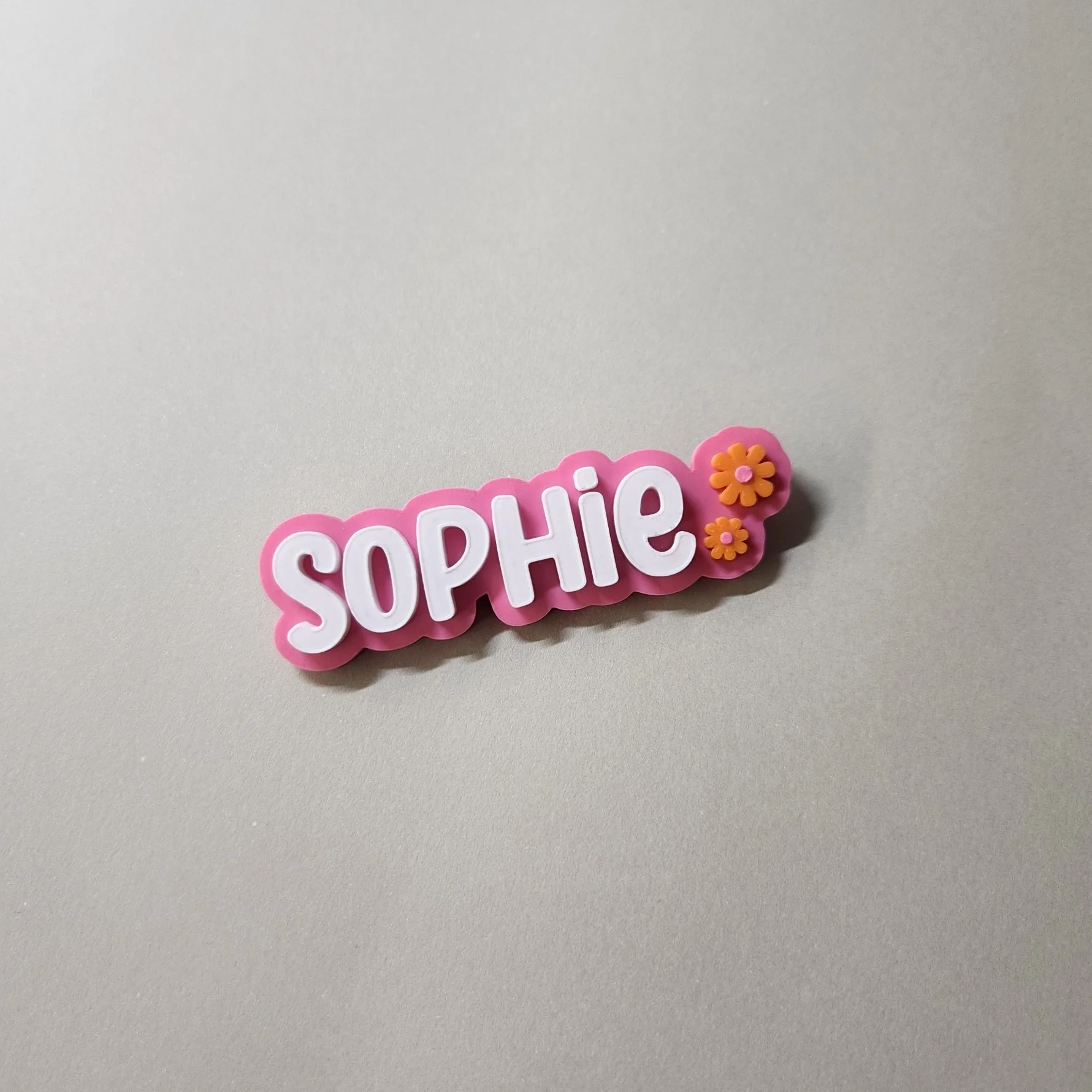 Daisy Duo Name Tag