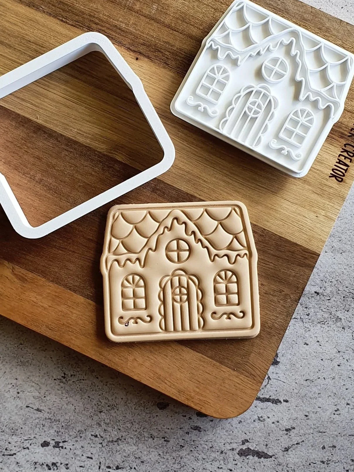 Gingerbread+House+Cookie+Cutter.jpg