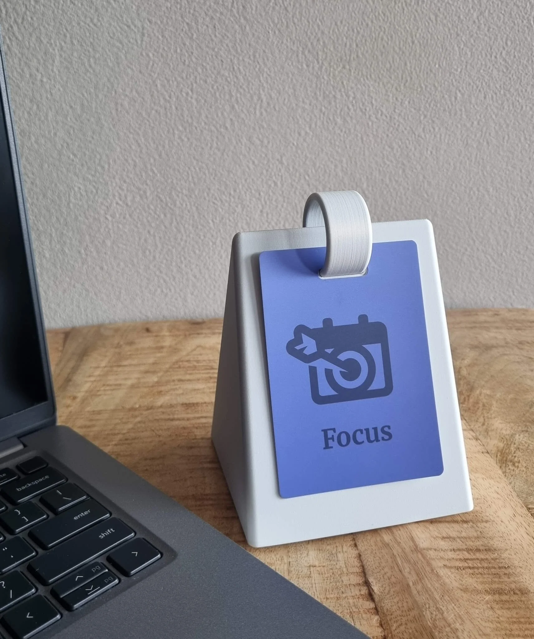 SocialFlip