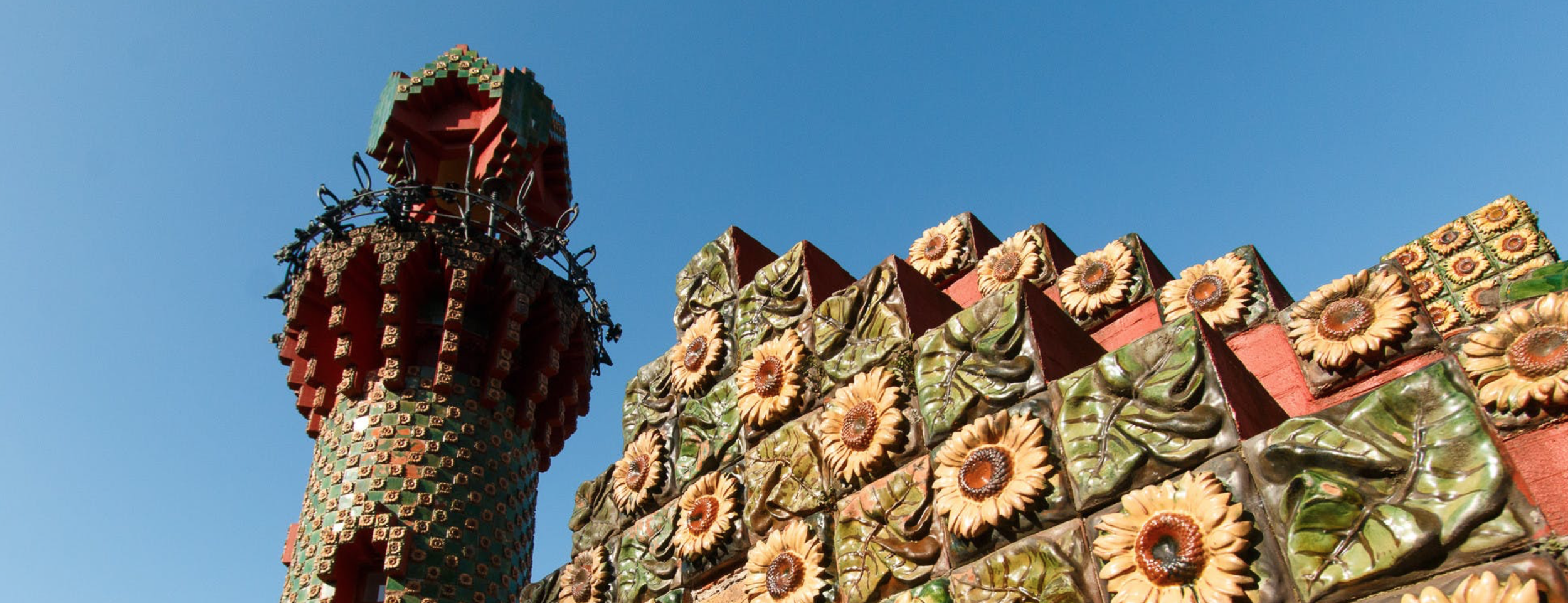 Visita al "Capricho de Gaudi" en Comillas