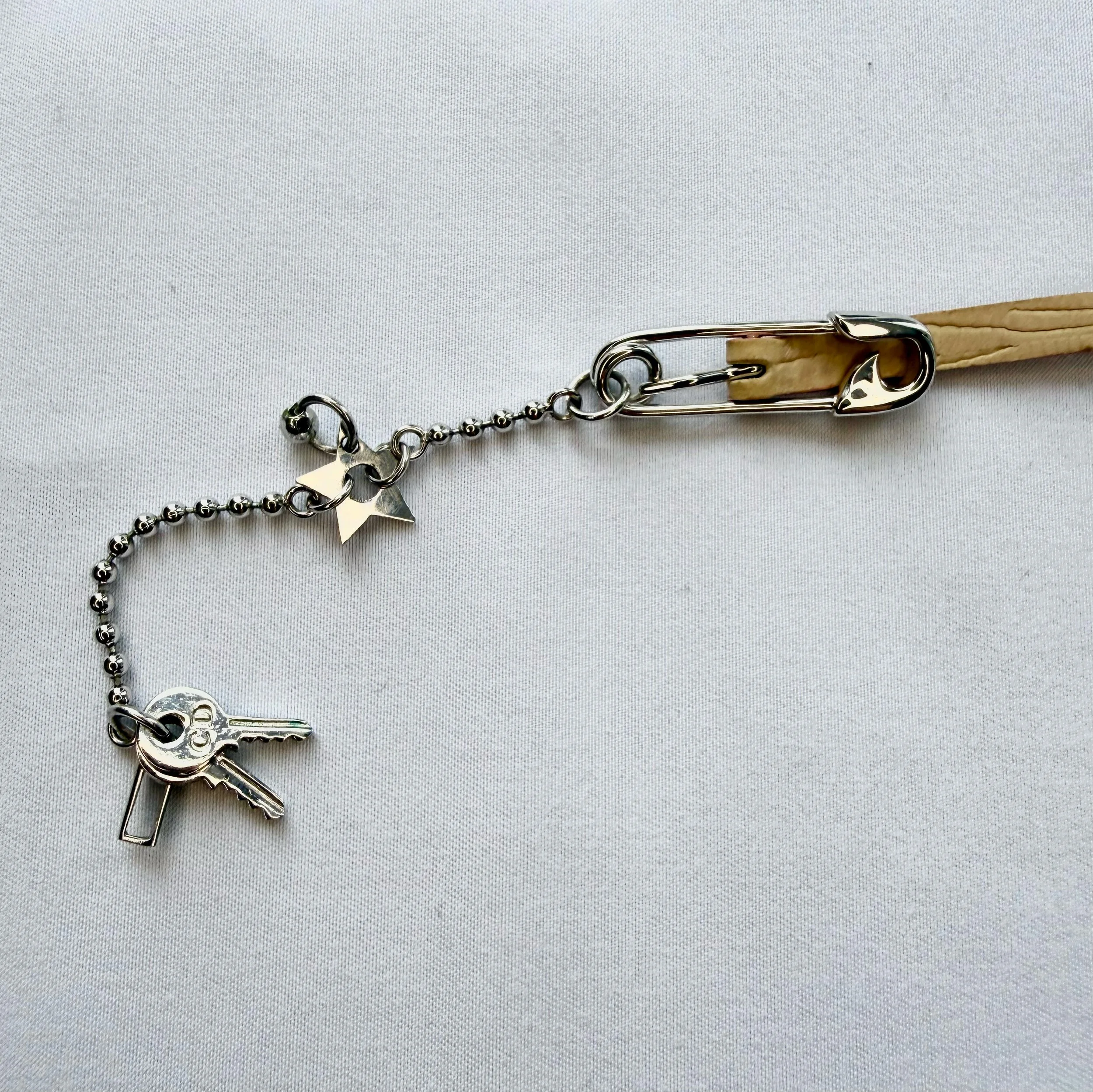 dior-necklace-2.jpg