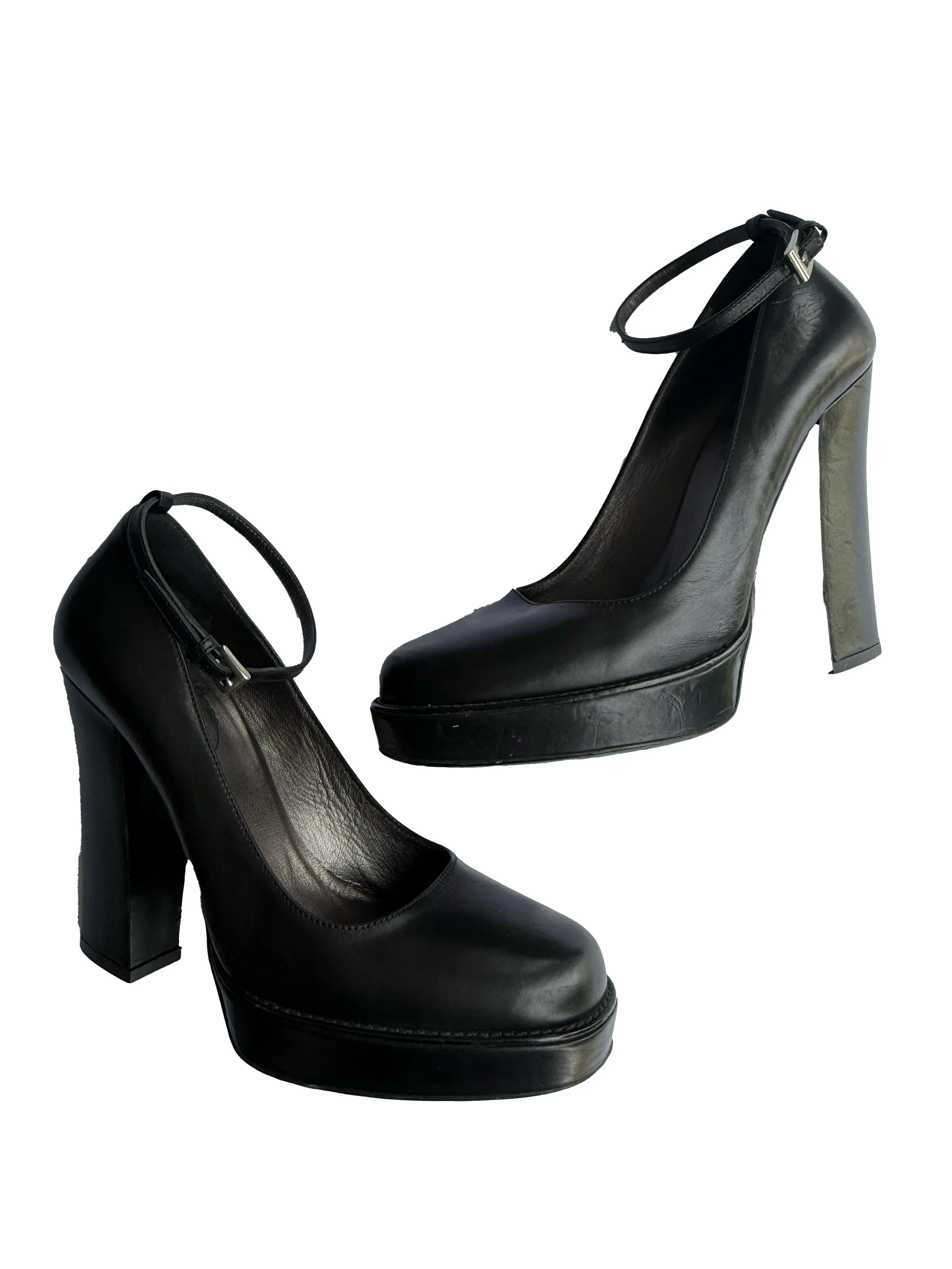 prada1.jpg