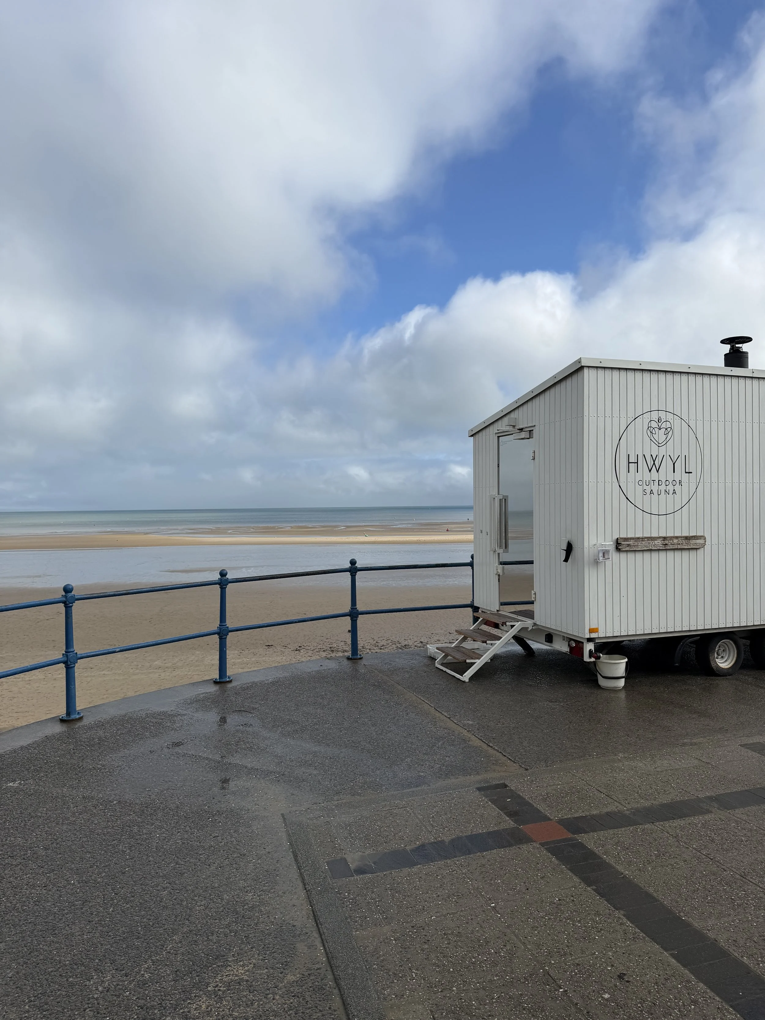 Hwyl with Saundersfoot beach