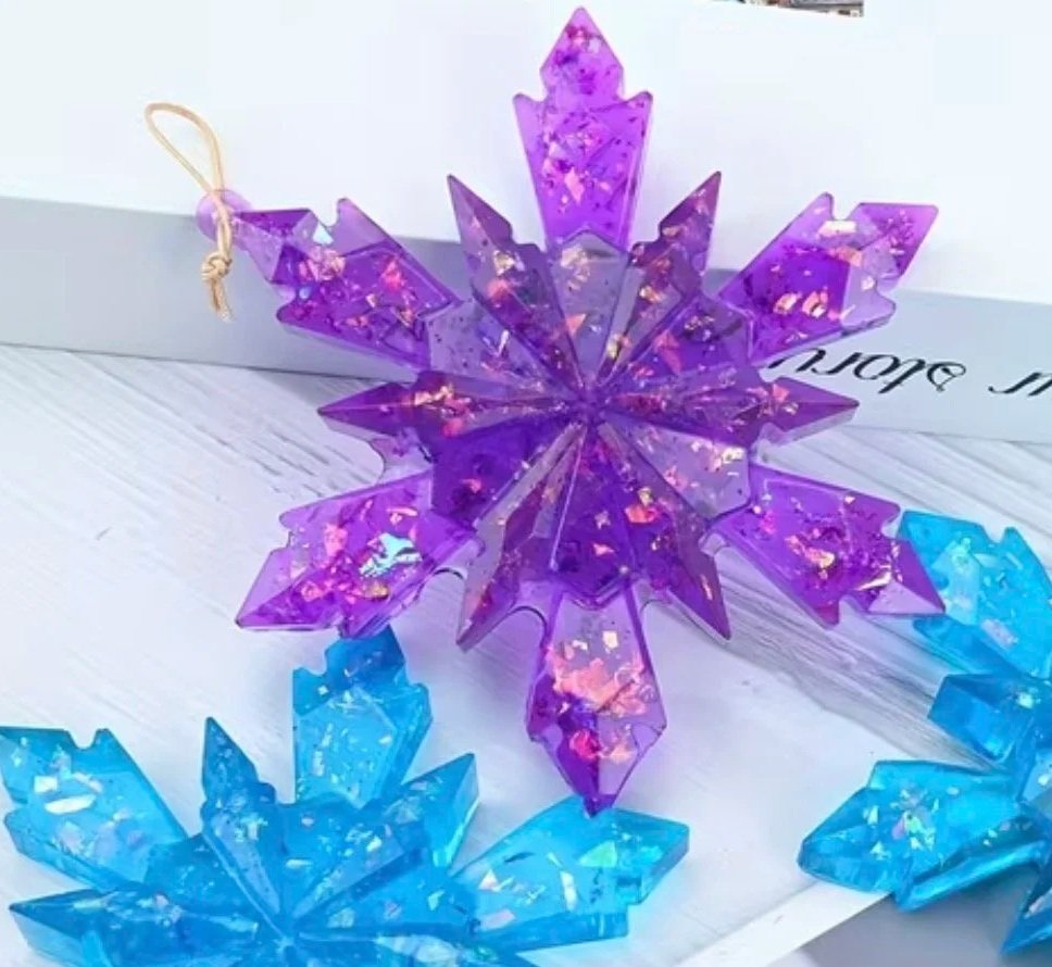 Christmas Decoration Resin Workshop 