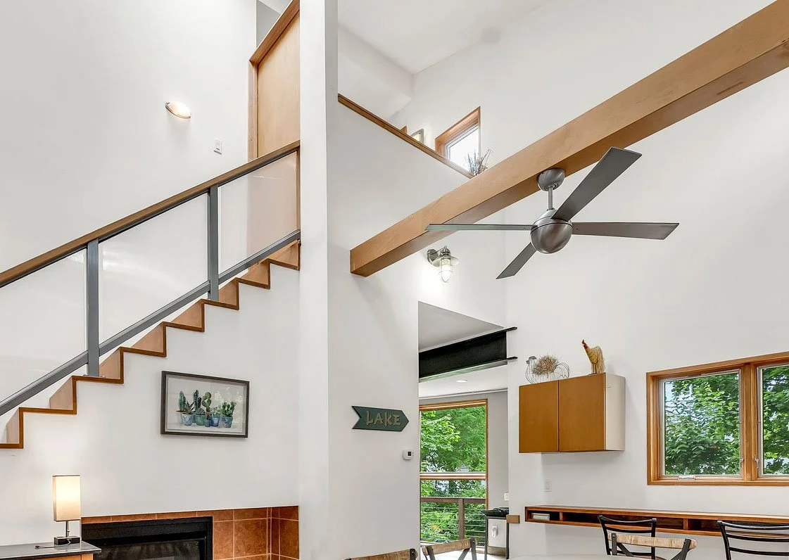 Steelhead_Interior-Stairs-Natural Light 1.jpg