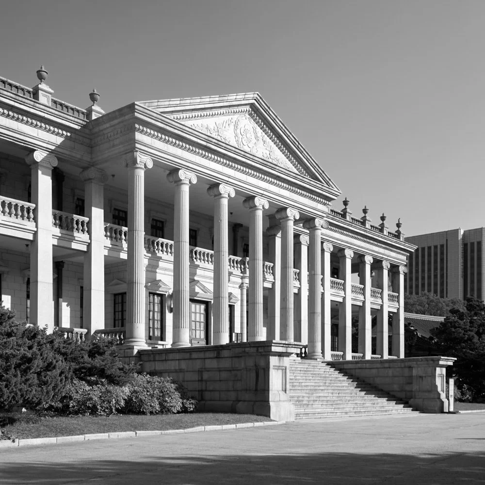 skyjoon-deoksugung-seokjojeon-side-view-monochrome-022.jpg