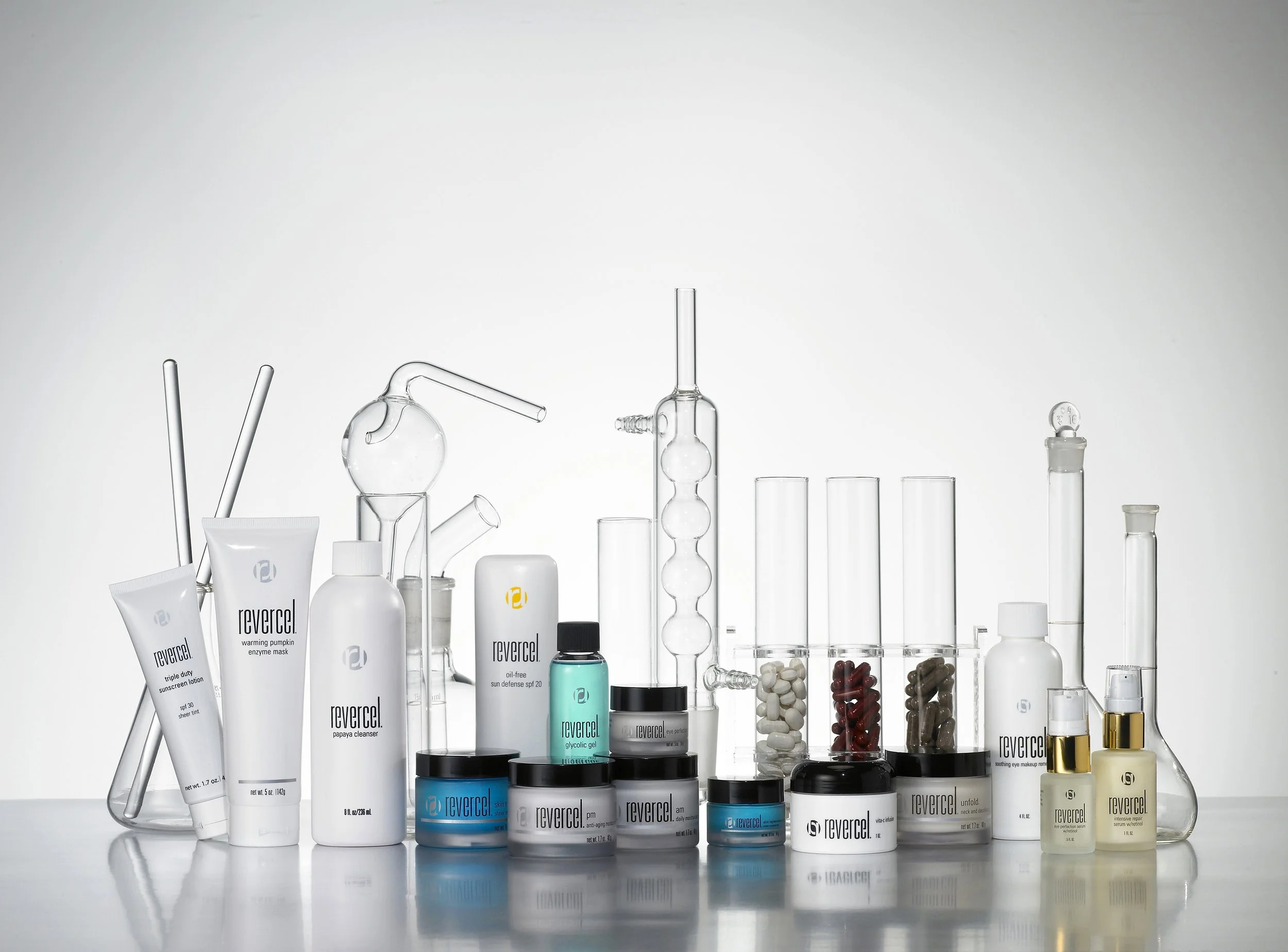 revercel-full-range-collection-editorial-front-white-lab-01.jpg