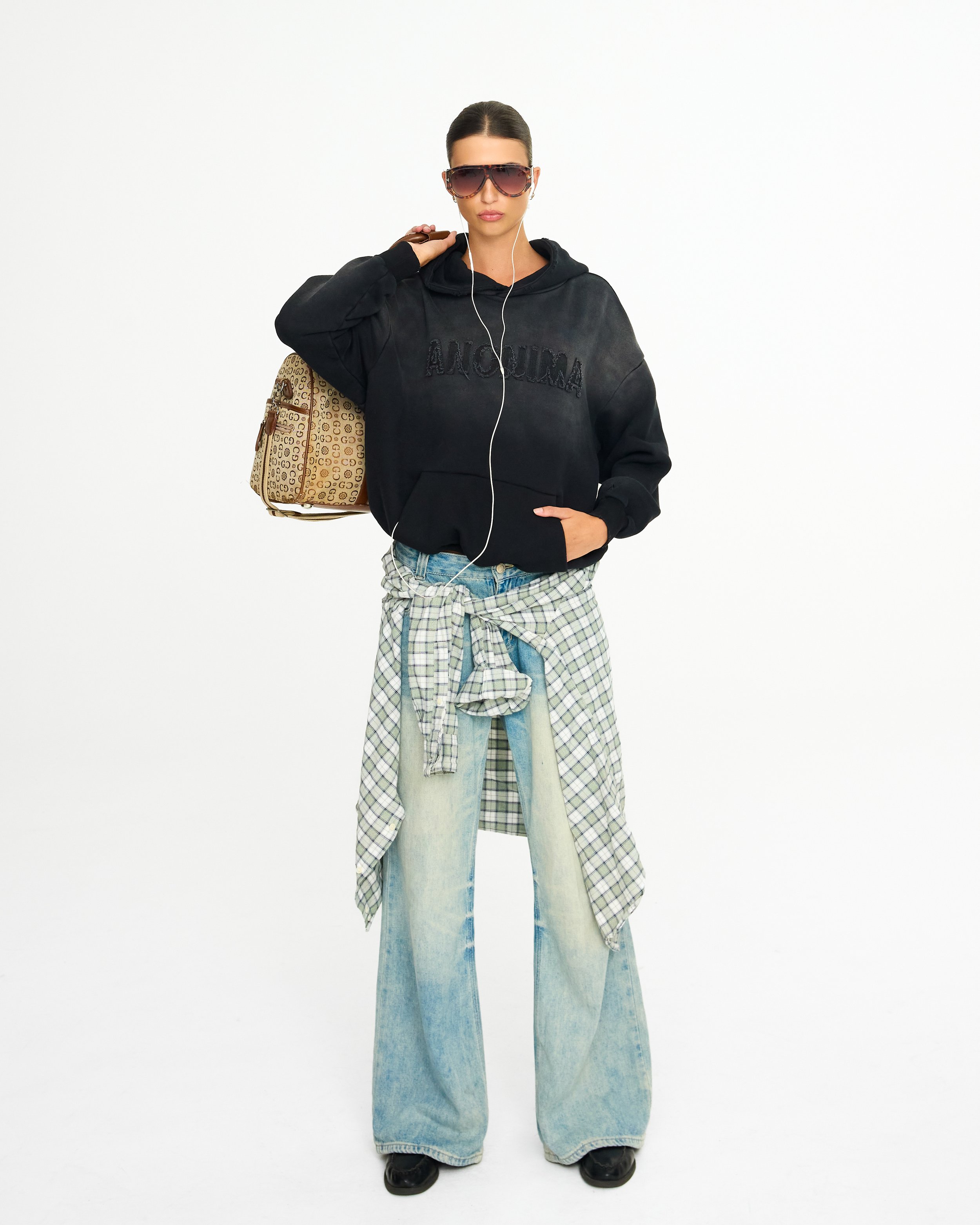 ANONIMA AW-26-0899 3.JPG