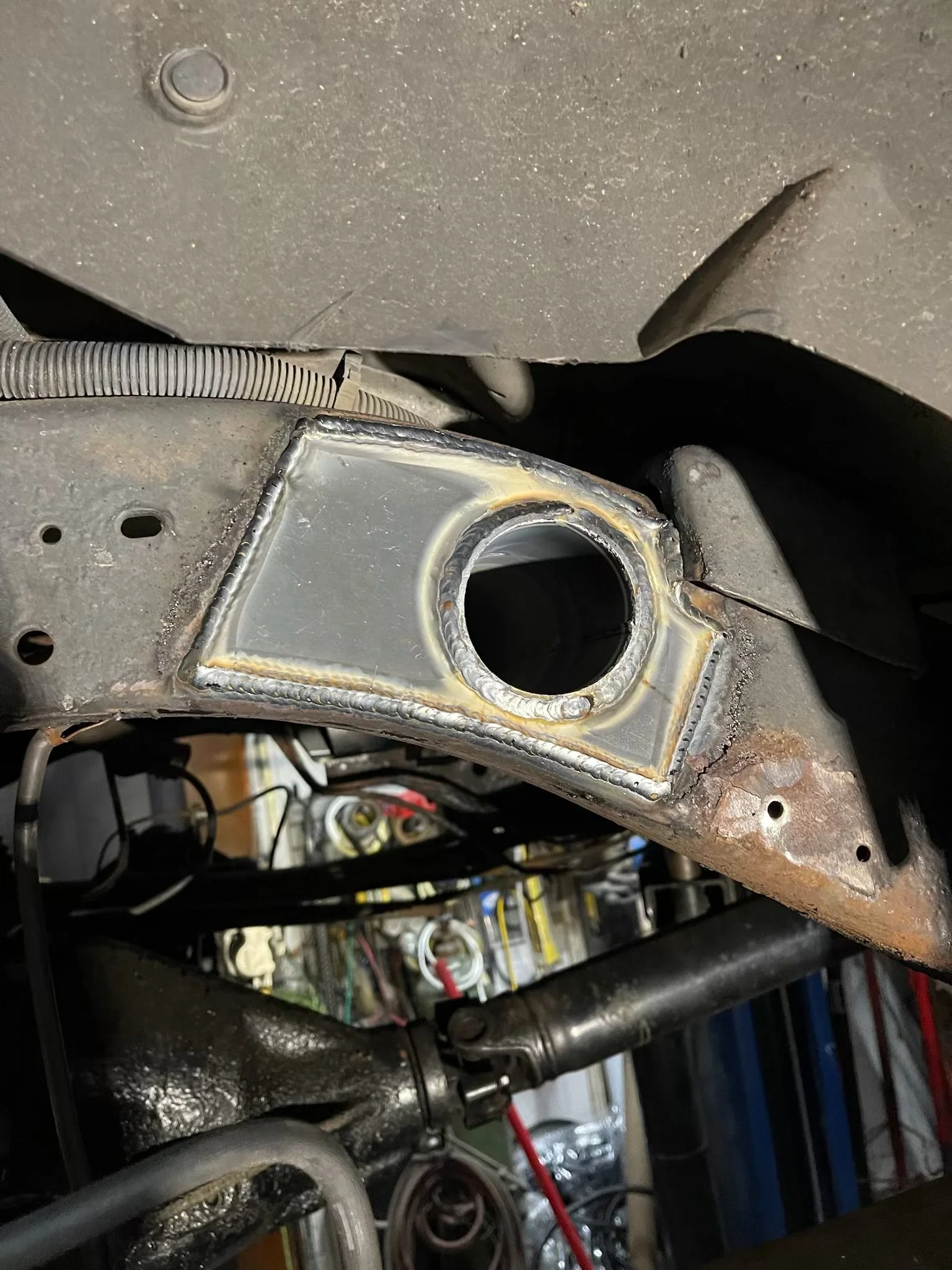 03 Suburban Rear Crossmember Repair