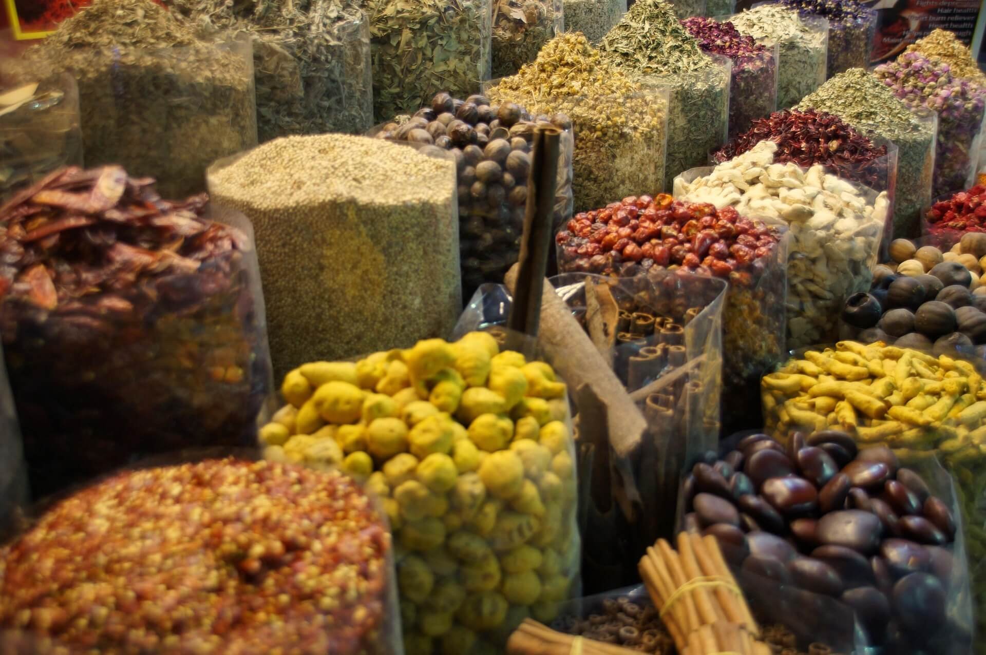 lisaheintzkill-market-3303771_1920.jpg