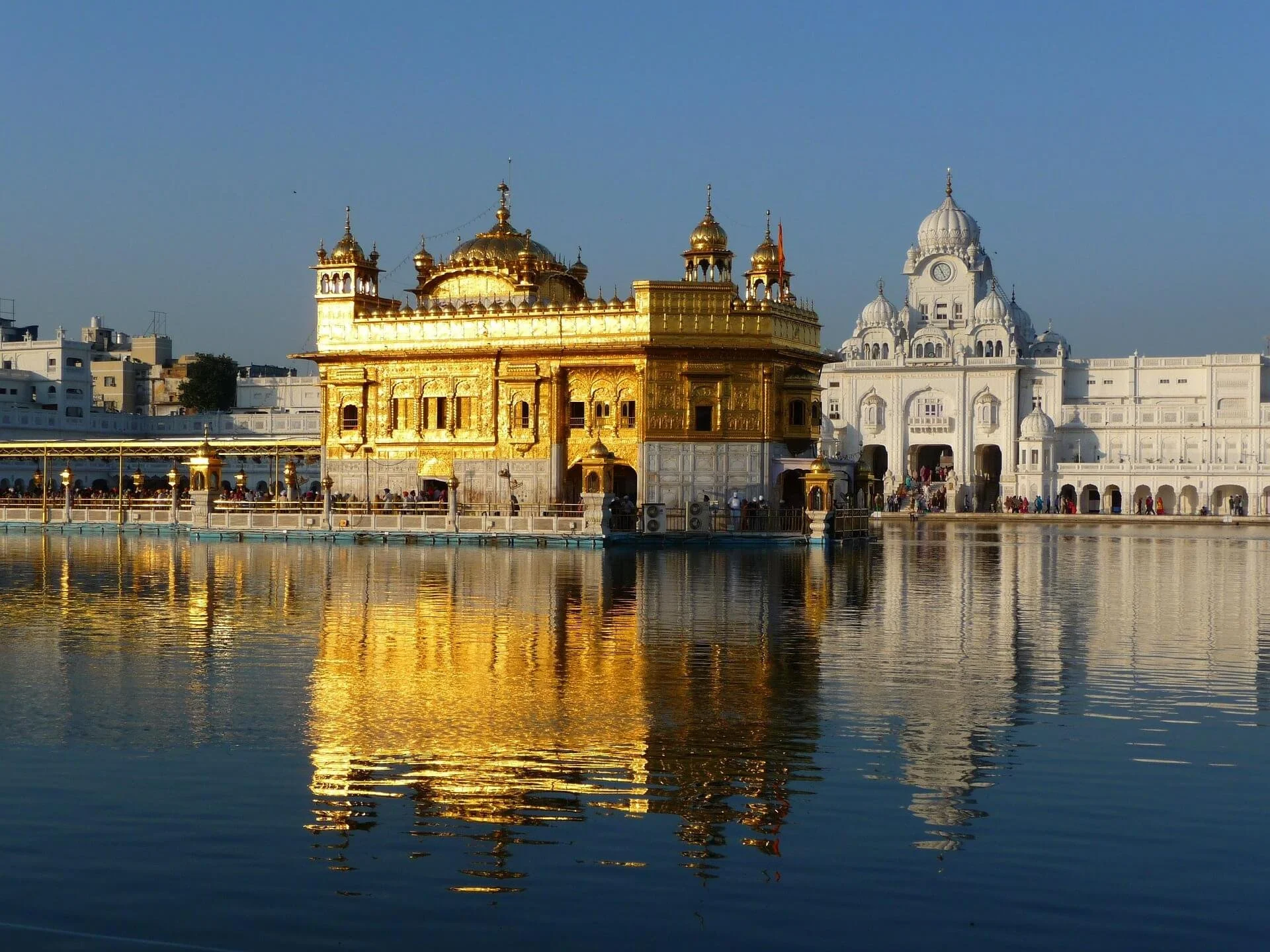 cascayoyo-golden-temple-397886_1920.jpg