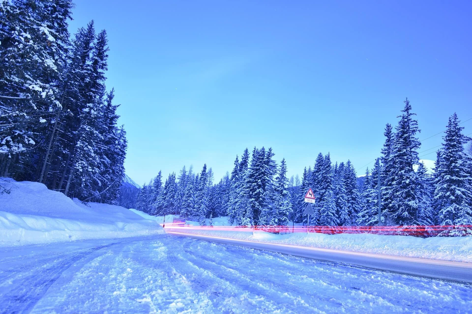 xat-ch-winter-5348801_1920.jpg