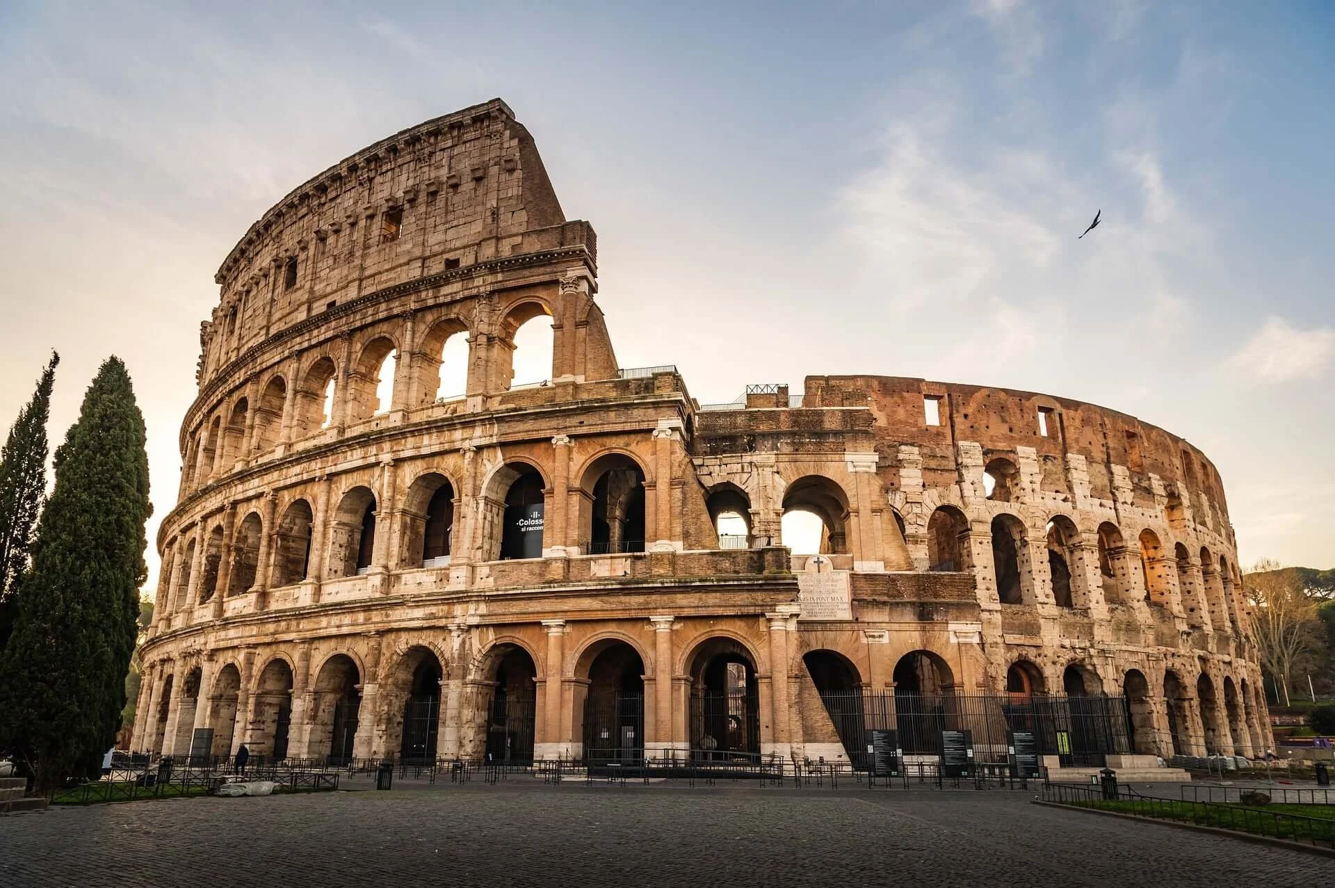 martinophuc-italy-9505450_1920.jpg