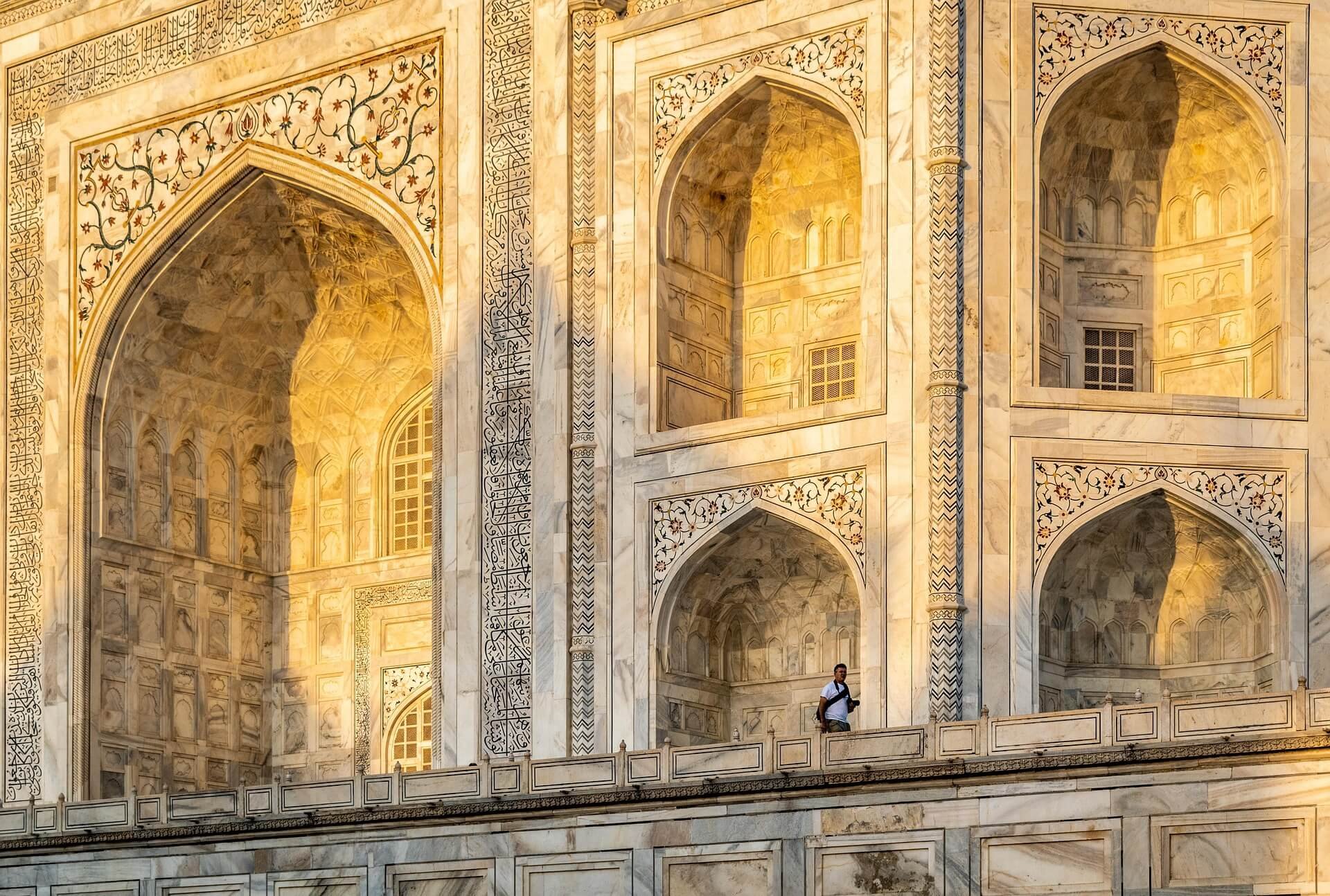 balajisrinivasan-architecture-4749511_1920.jpg