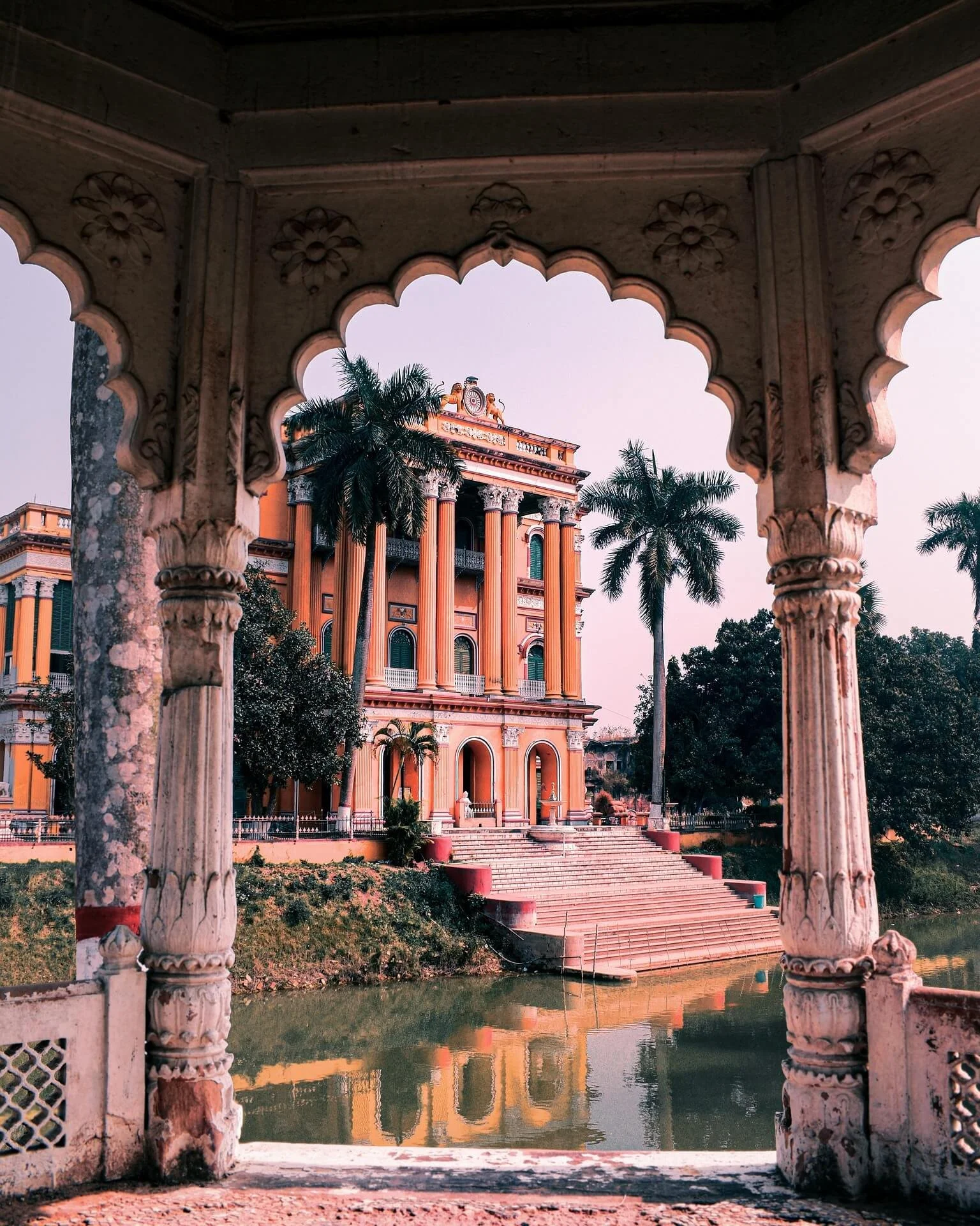 sarkaranuvab-palace-7421313_1920.jpg