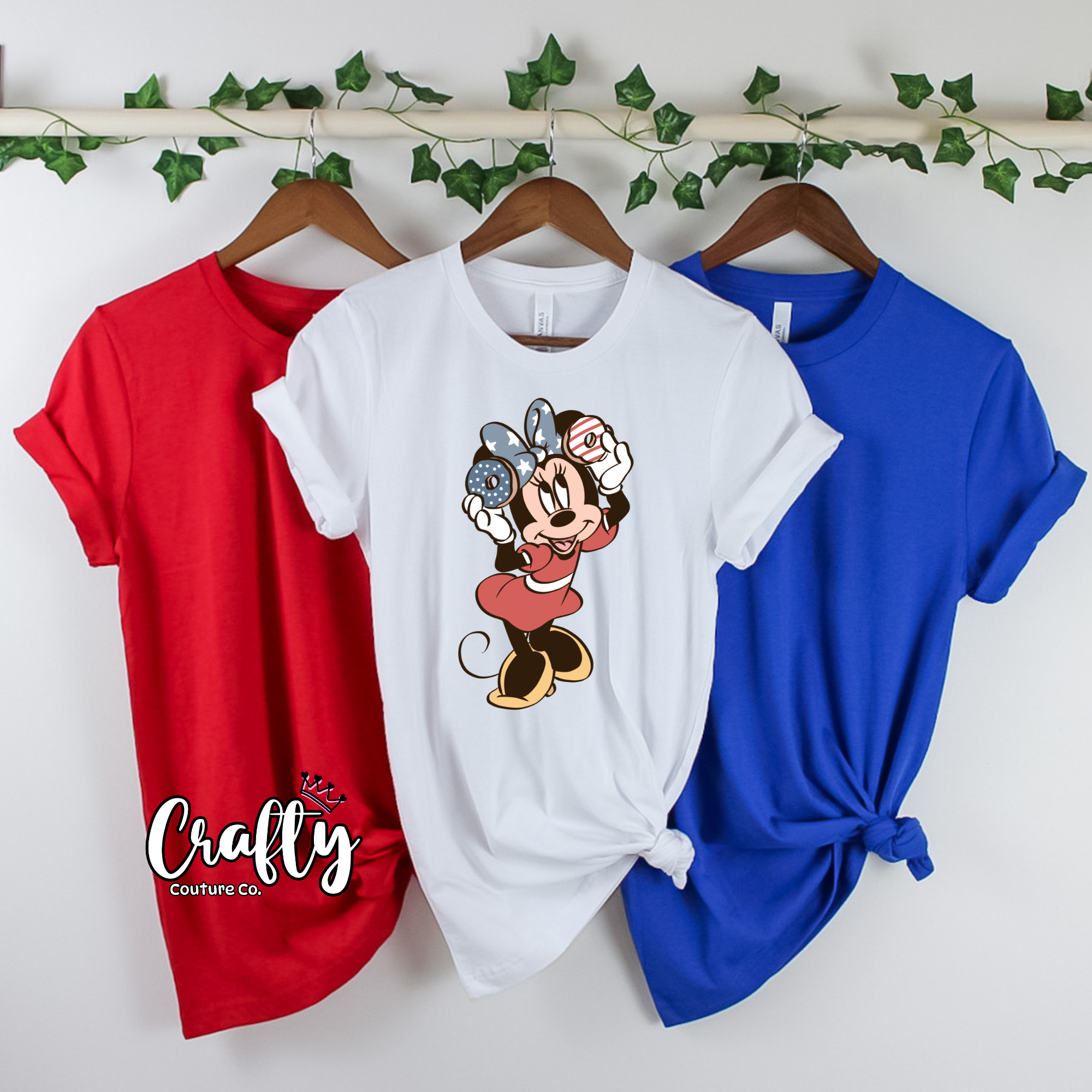 white adult minnie patriotic.png