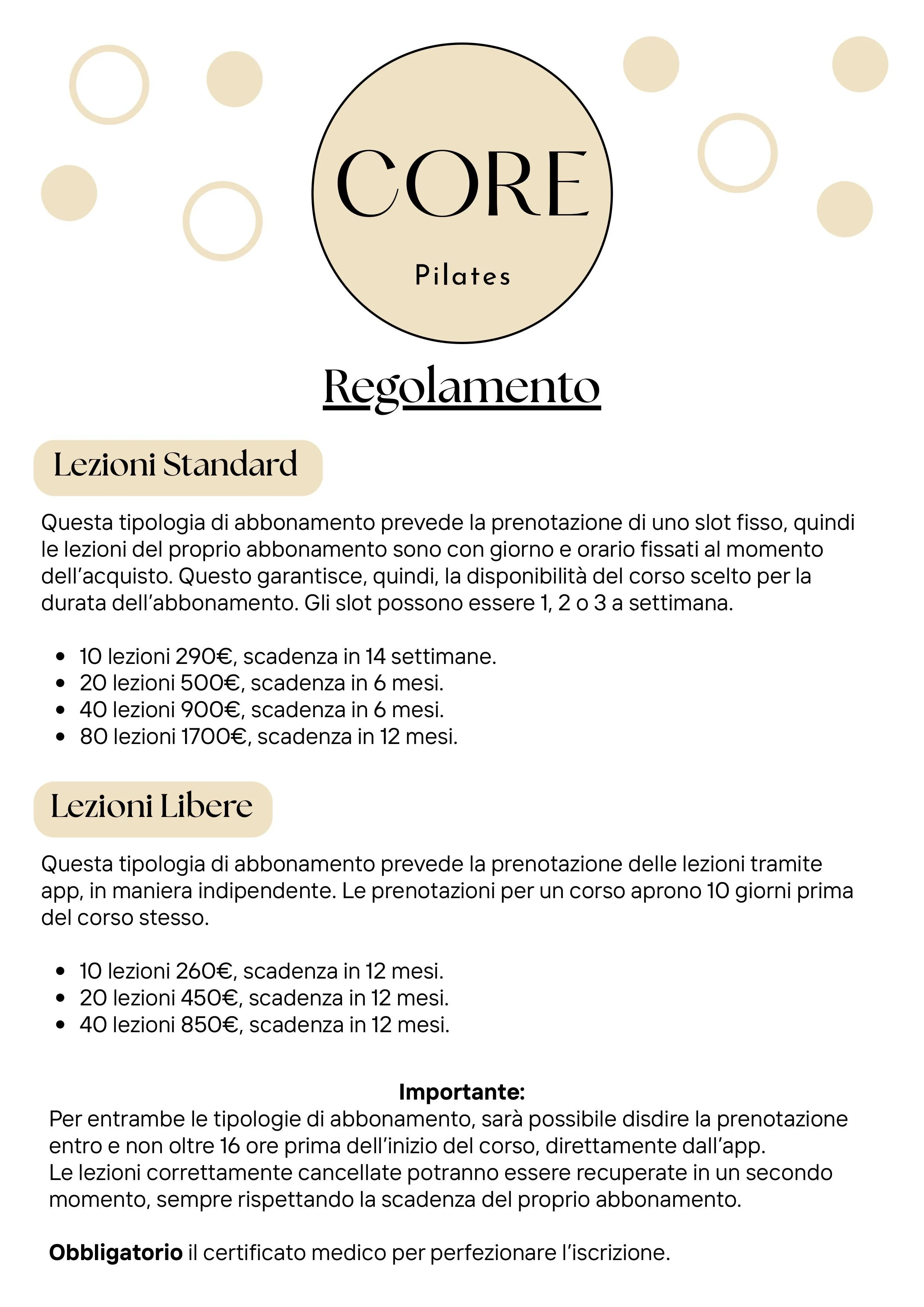 Schermata di un regolamento per abbonamenti a lezioni di Pilates CORE, con opzioni per lezioni standard e libere, dettagli sui prezzi e condizioni, testo in italiano.