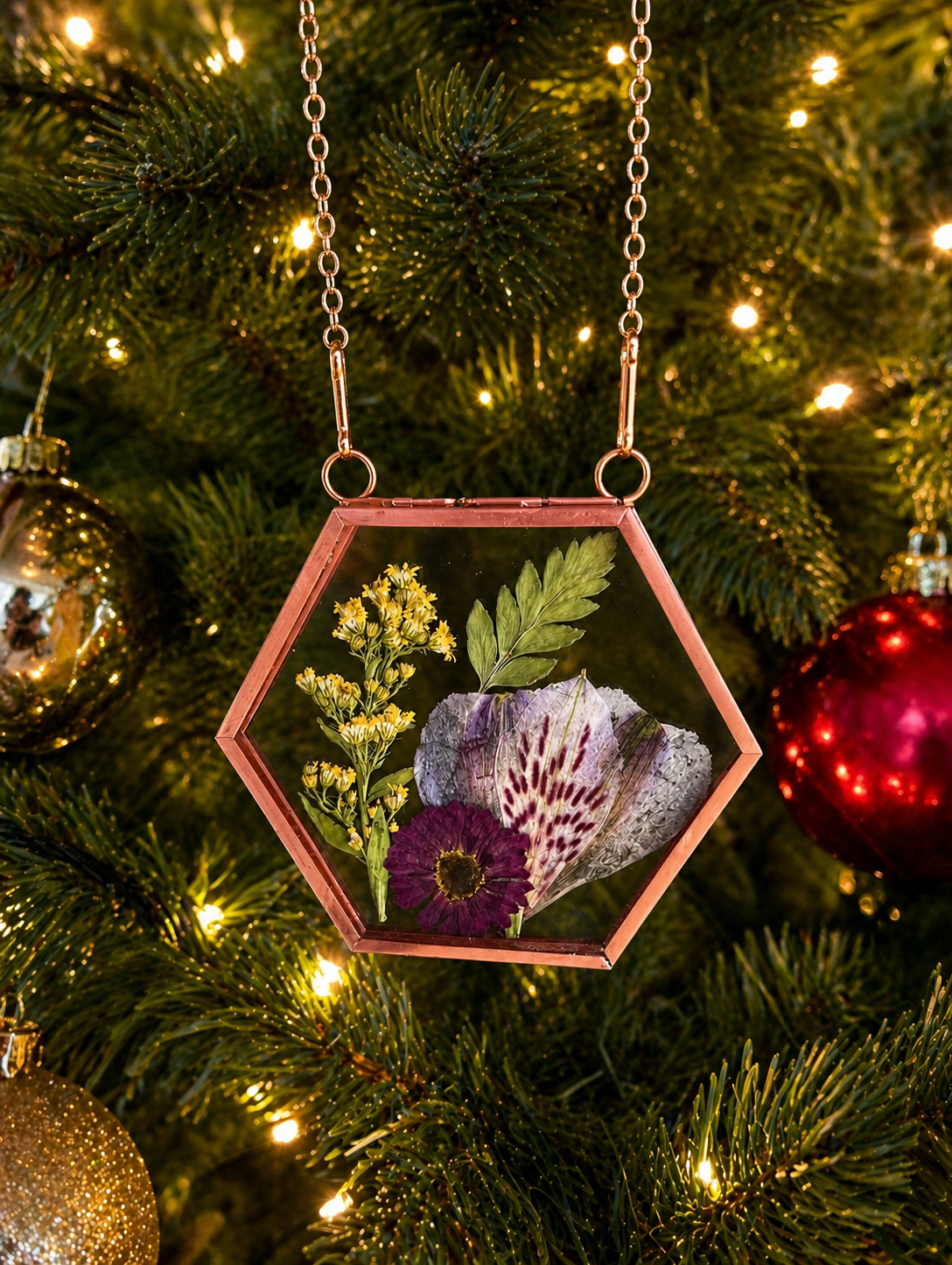 Ornament .png
