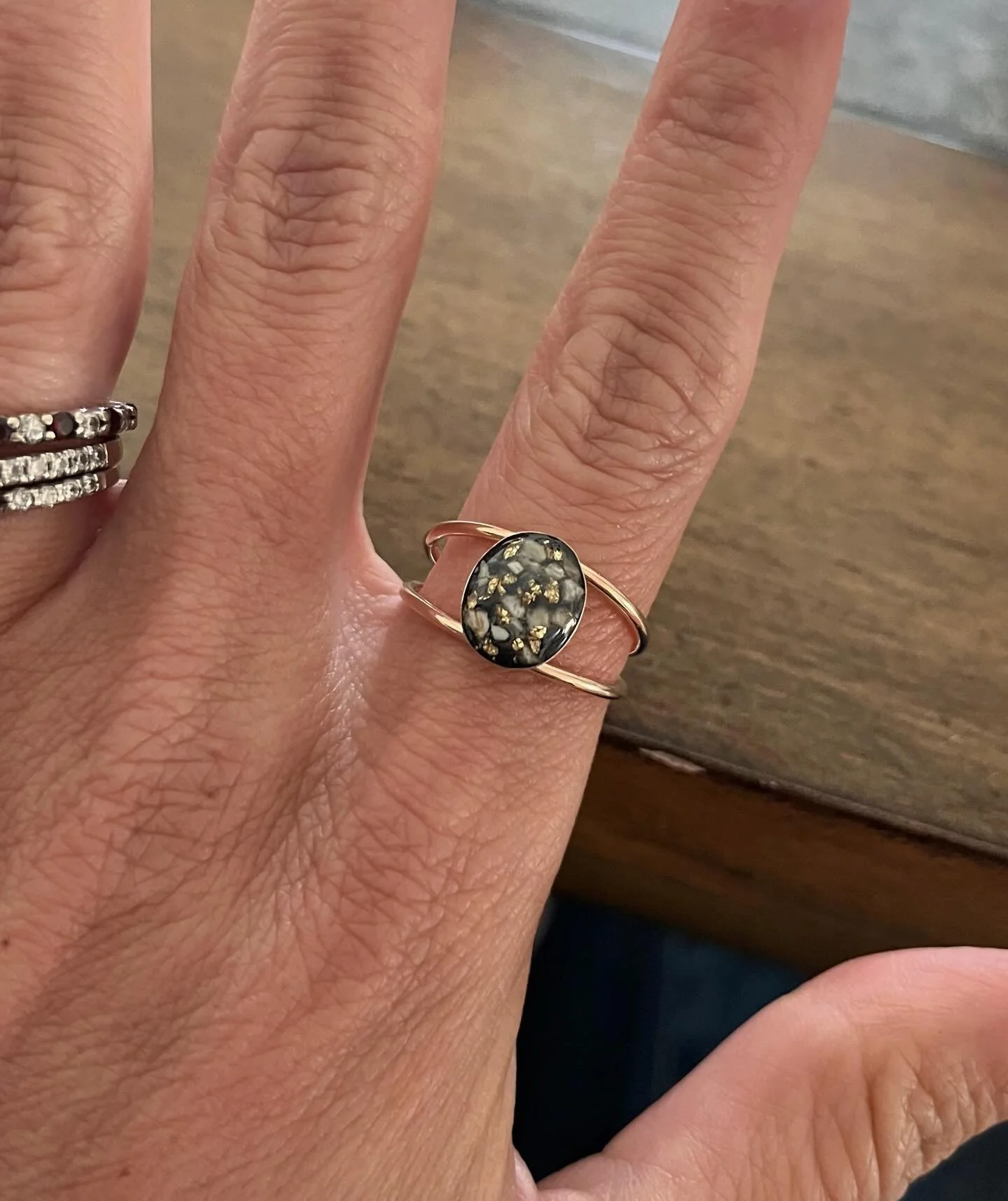 Ashes✨

Carry your loved ones close when they can no longer physically be with you. 

In loving memory of a very special dad and grandfather. 

@lizgraceevans