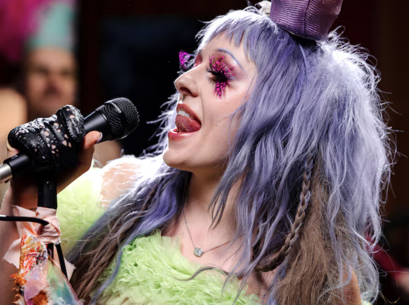 Ashnikko covers Gwen Stefani's 'What You Waiting For?' for Like A Version