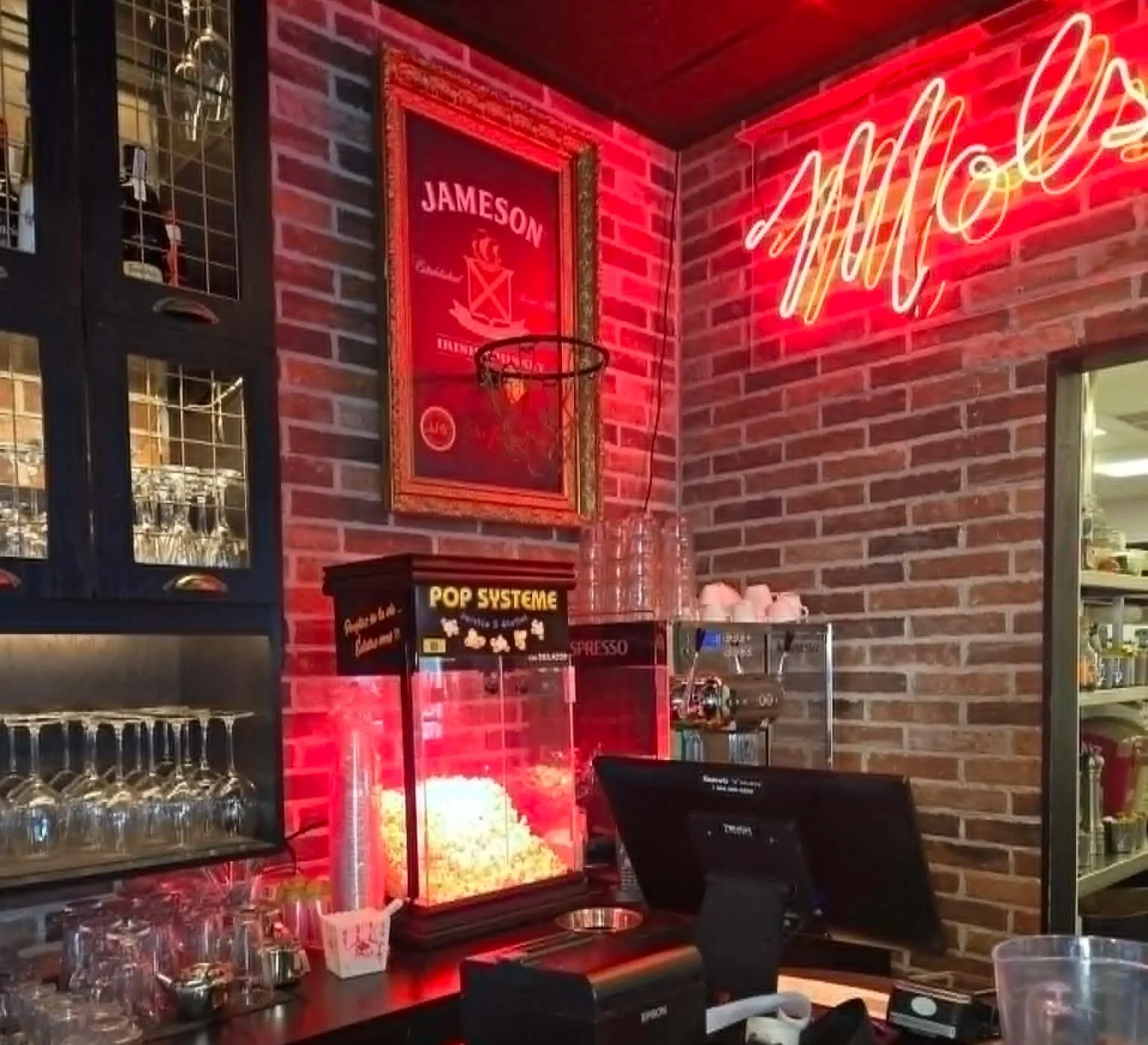 Réchaud à popcorn Pop Système au Pub du Parvis