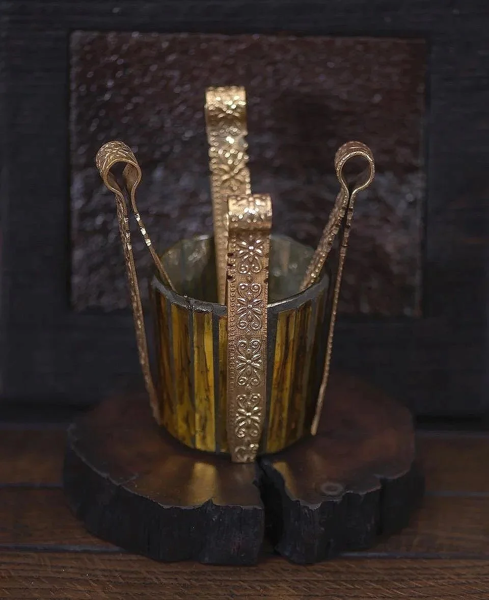 thumbnail-16.jpg