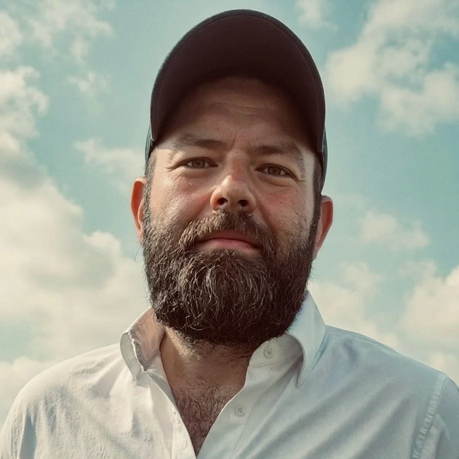 Robert Arnold's headshot
