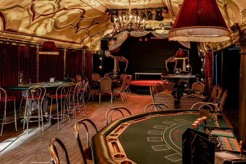 Casino huren op locatie met luxe casinotafels