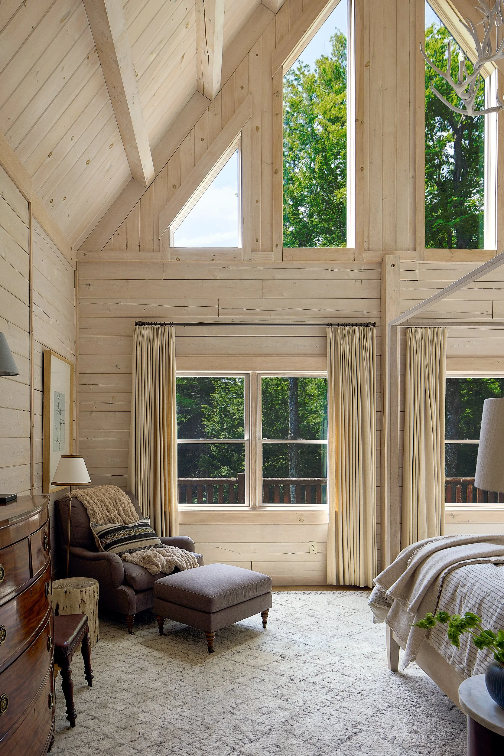 Editorial-Primary-Bedroom_0105.jpg