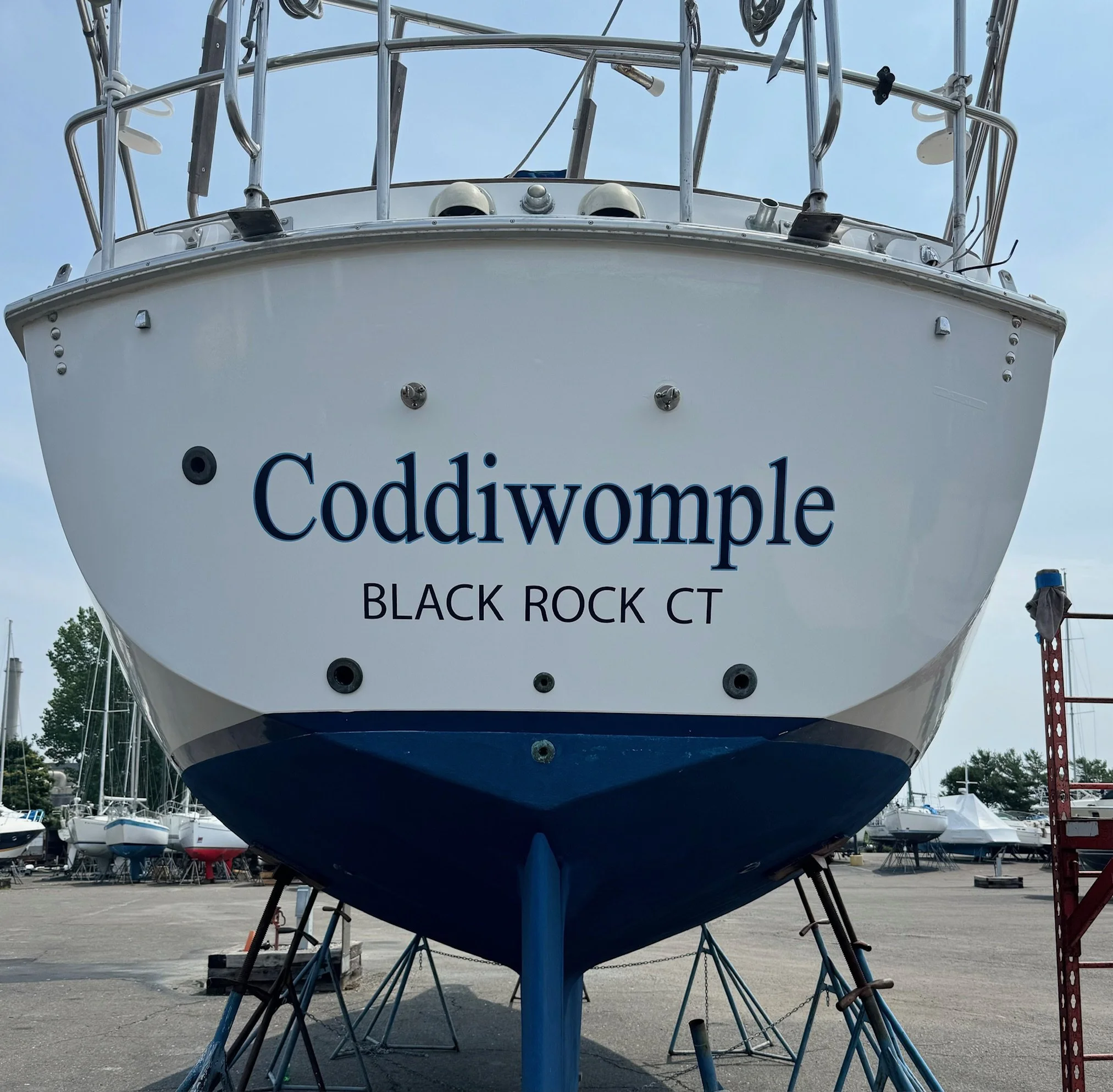 White transom wrap "refinish" with Single layer lettering
