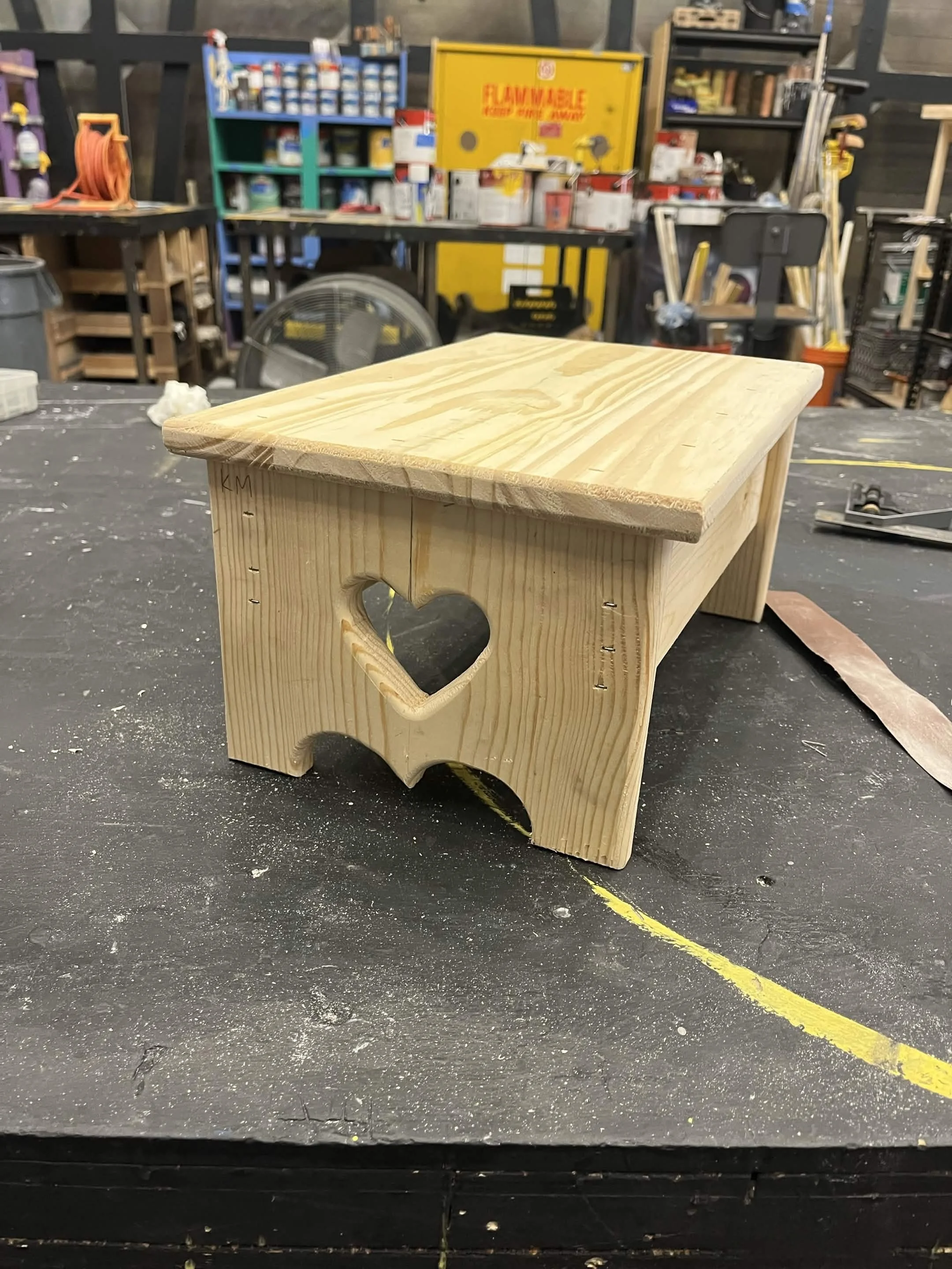 stool.jpg