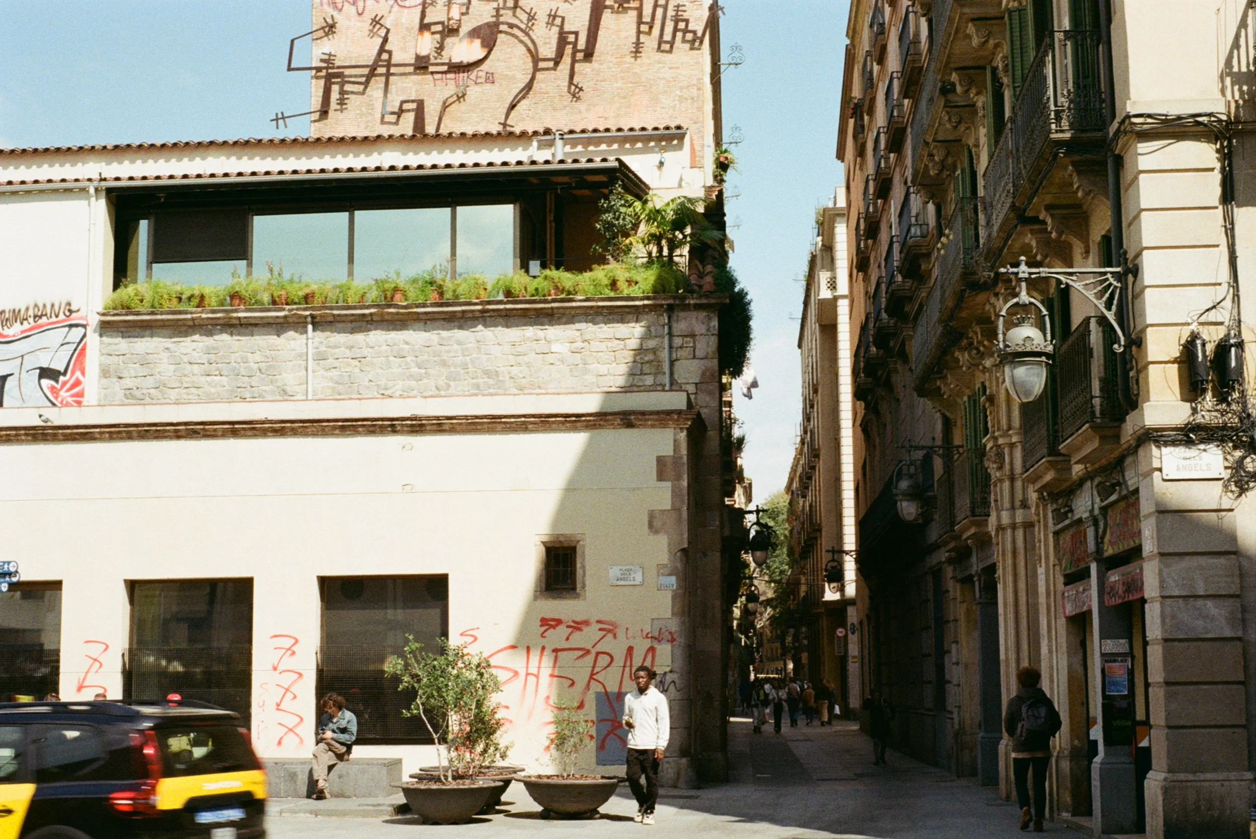 barcelona - april 2025