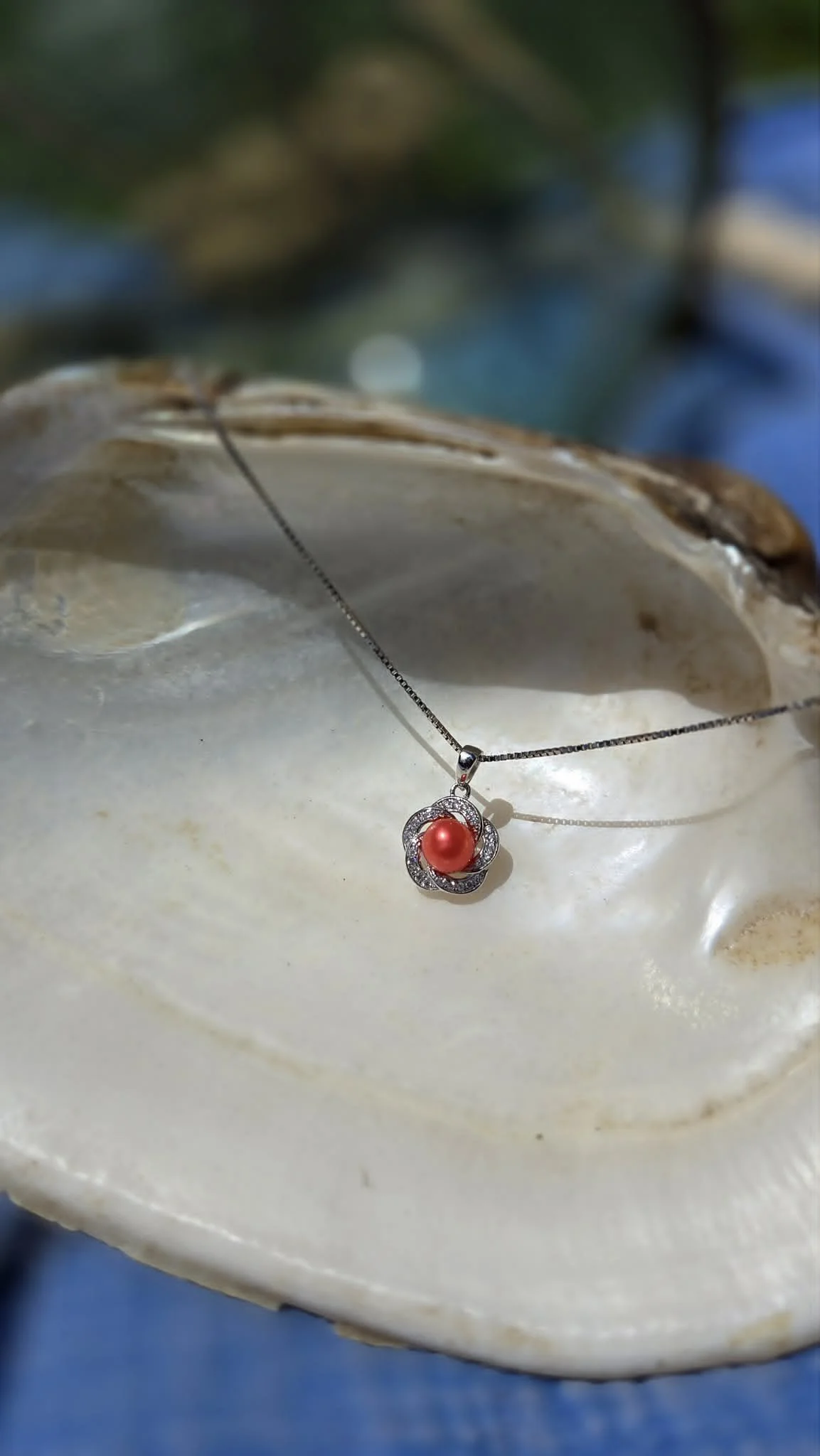 Shimmery Flower Pendant