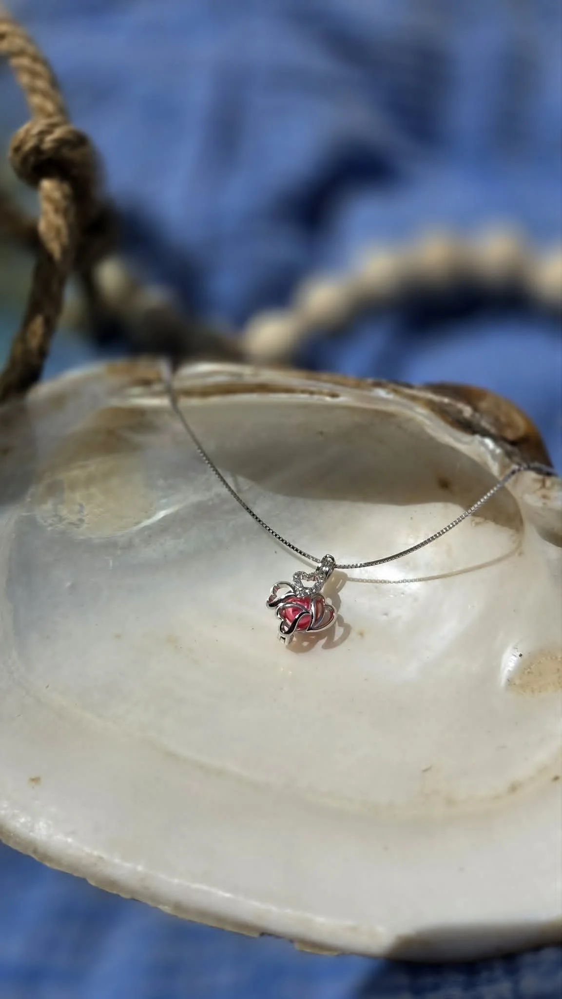 Four Hearts Cage