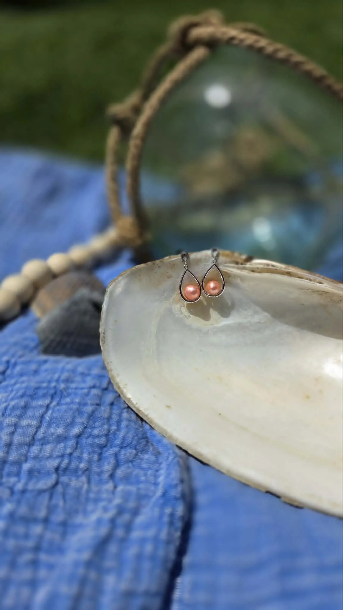 Waterdrop Post Earrings