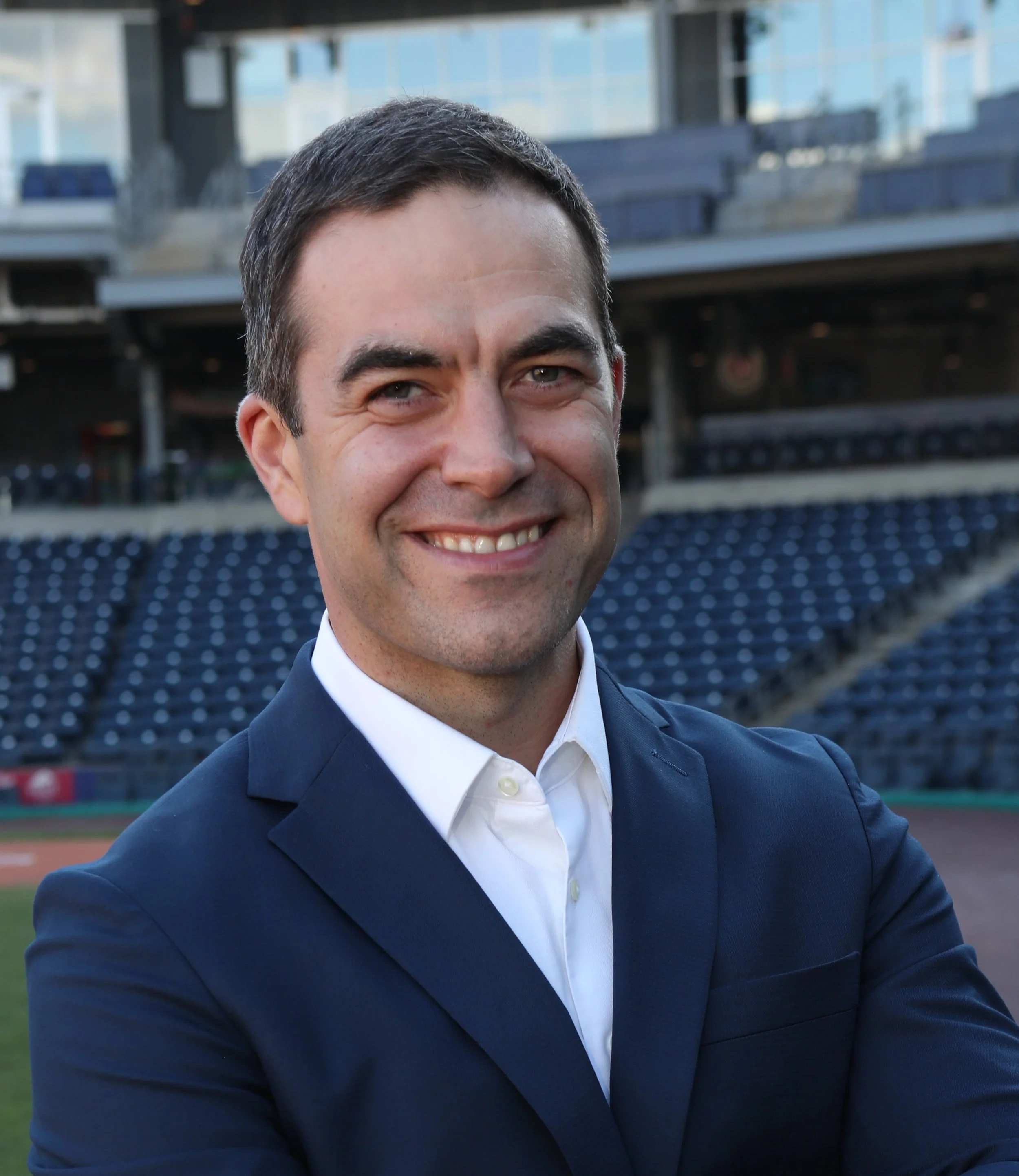Alex Dukas Orthopedic surgeon glastonbury
