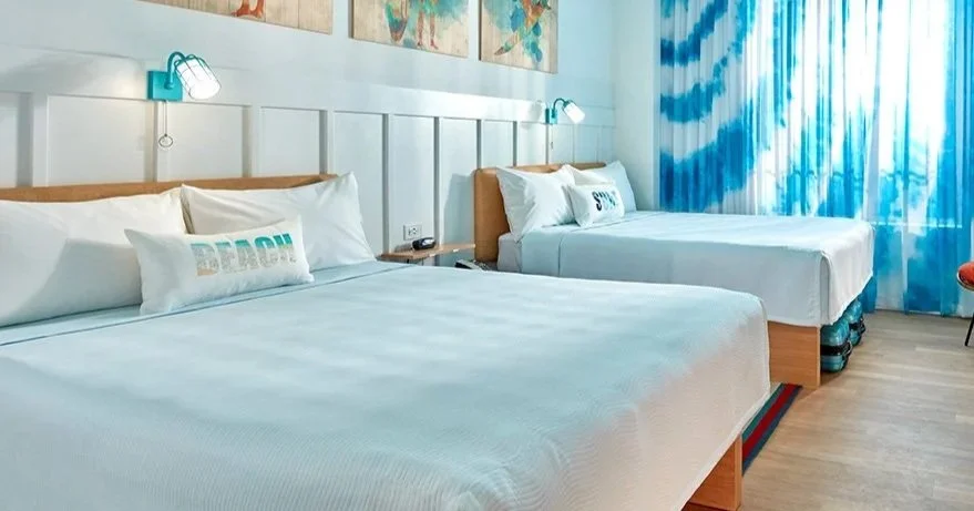 Universals-Endless-Summer-Resort-Surfside-Inn-and-Suites-Guest-Room_FB.jpg