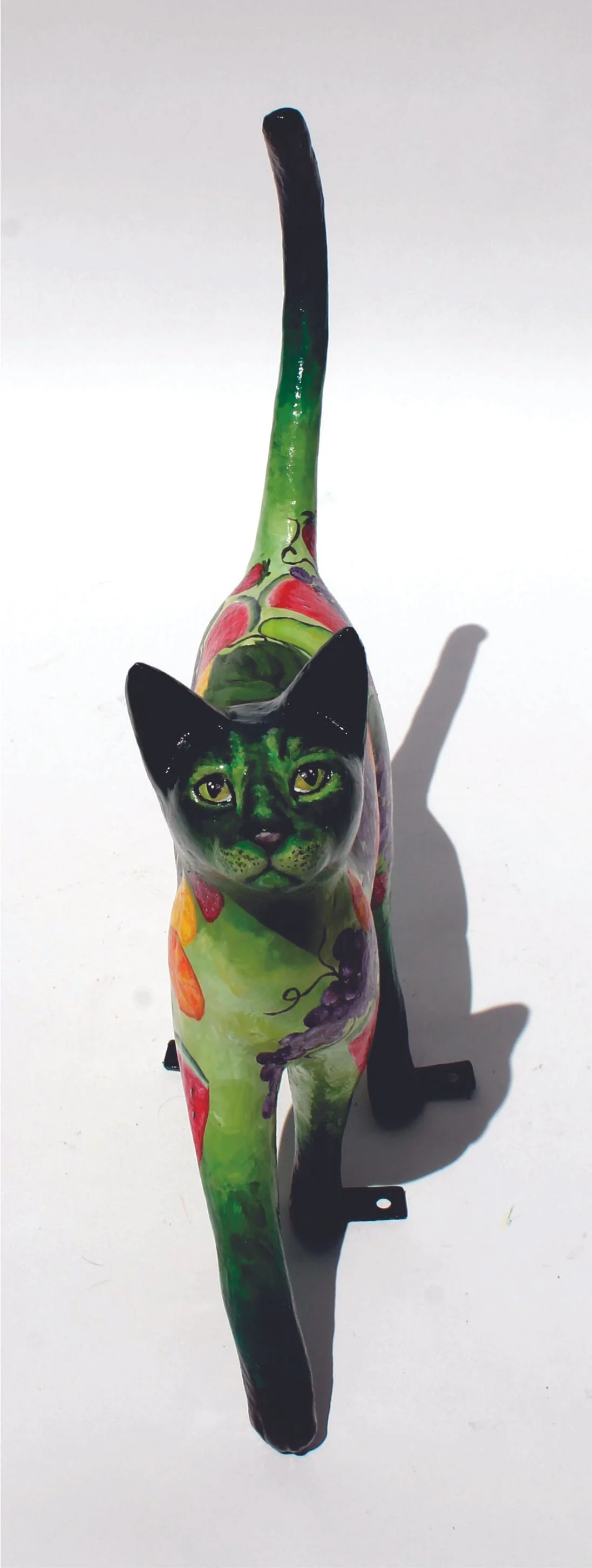 Fruit Cat
15.5x8x22
Sculpture
2019