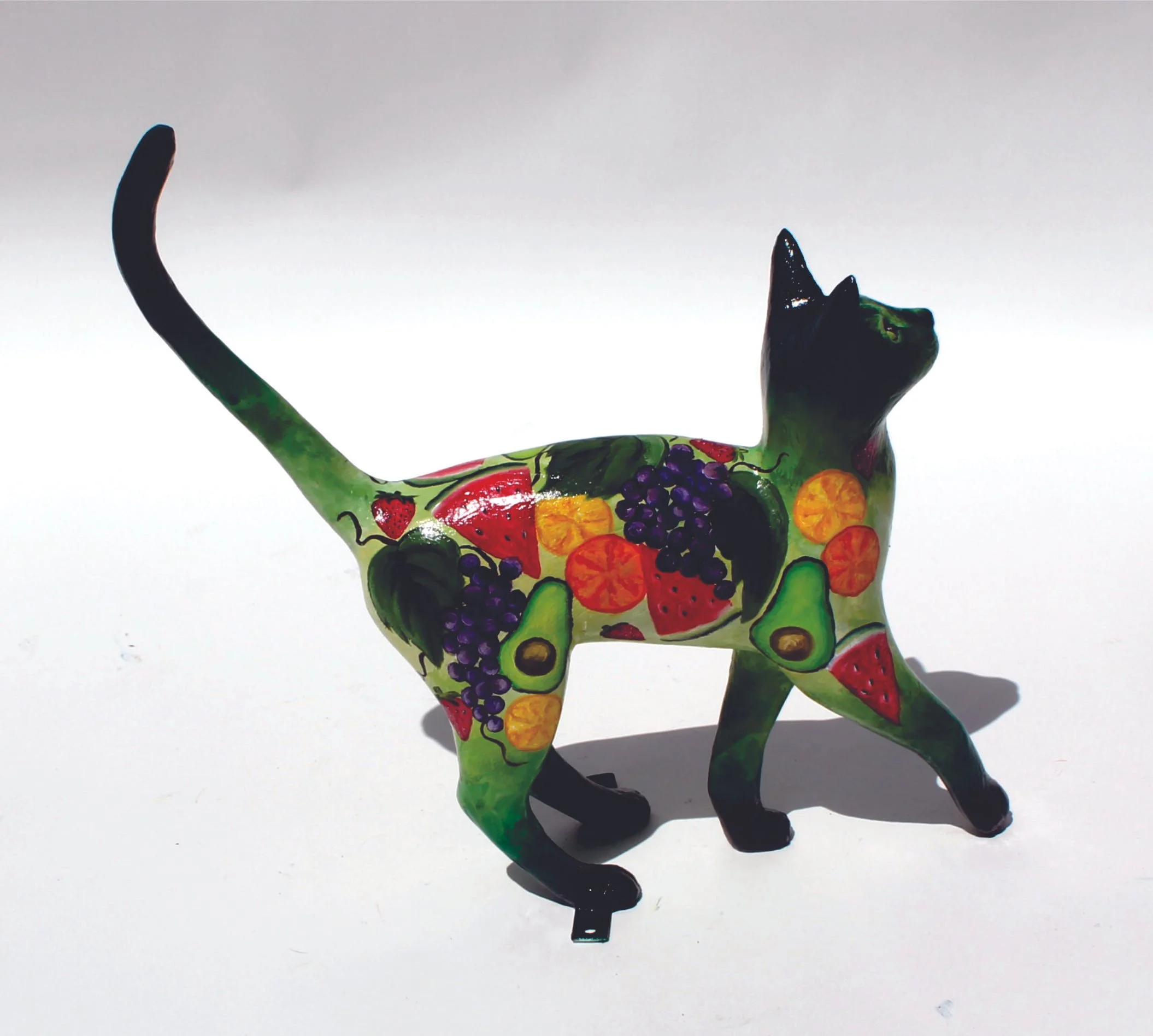 Fruit Cat
15.5x8x22
Sculpture
2019