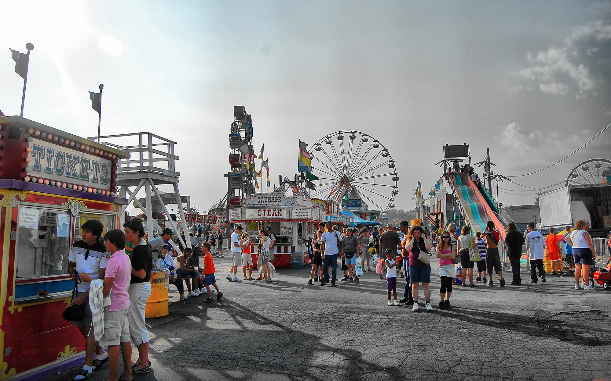 carnivalHDR1-Enhanced.jpg