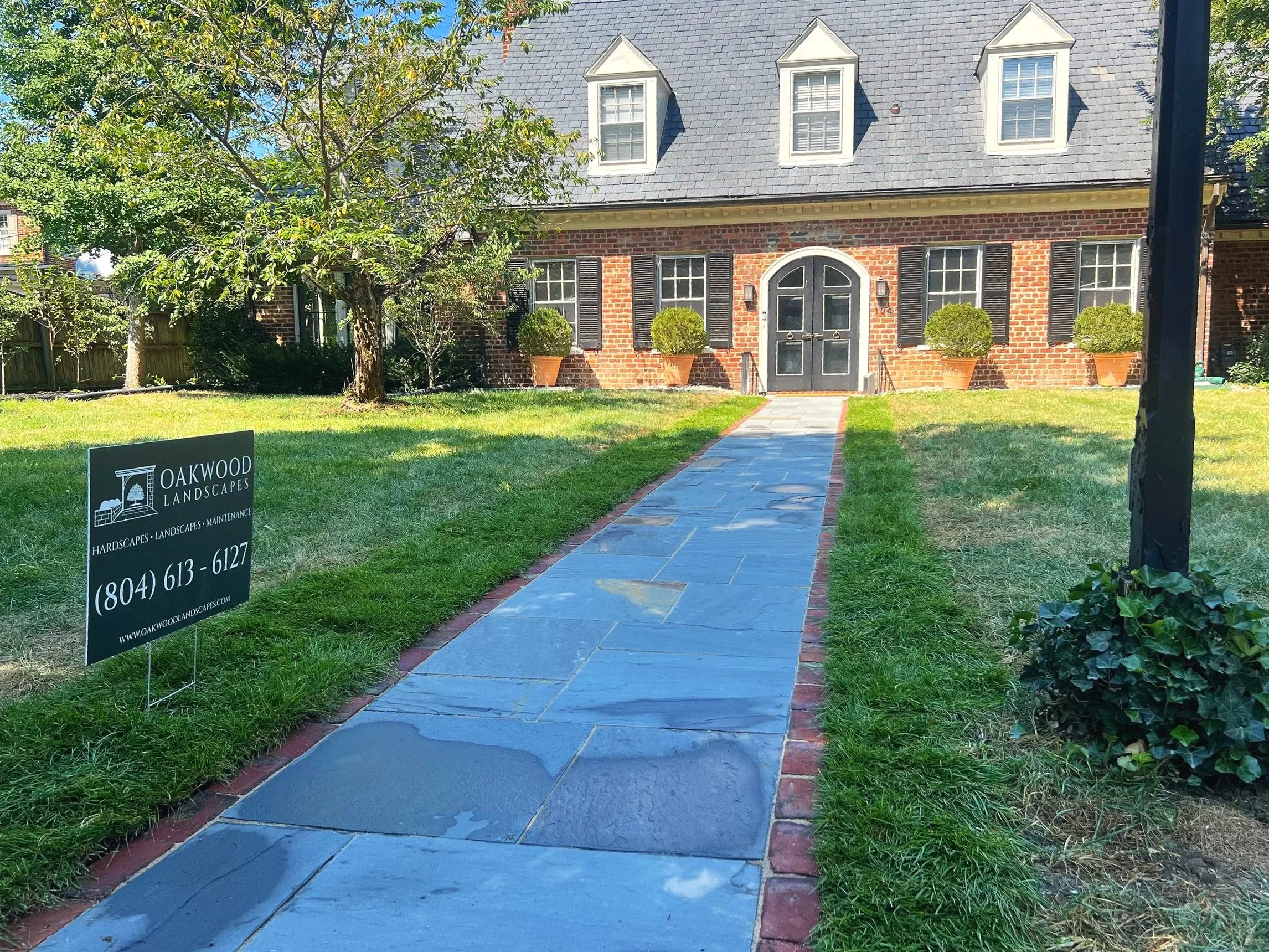 Custom Bluestone Walkway