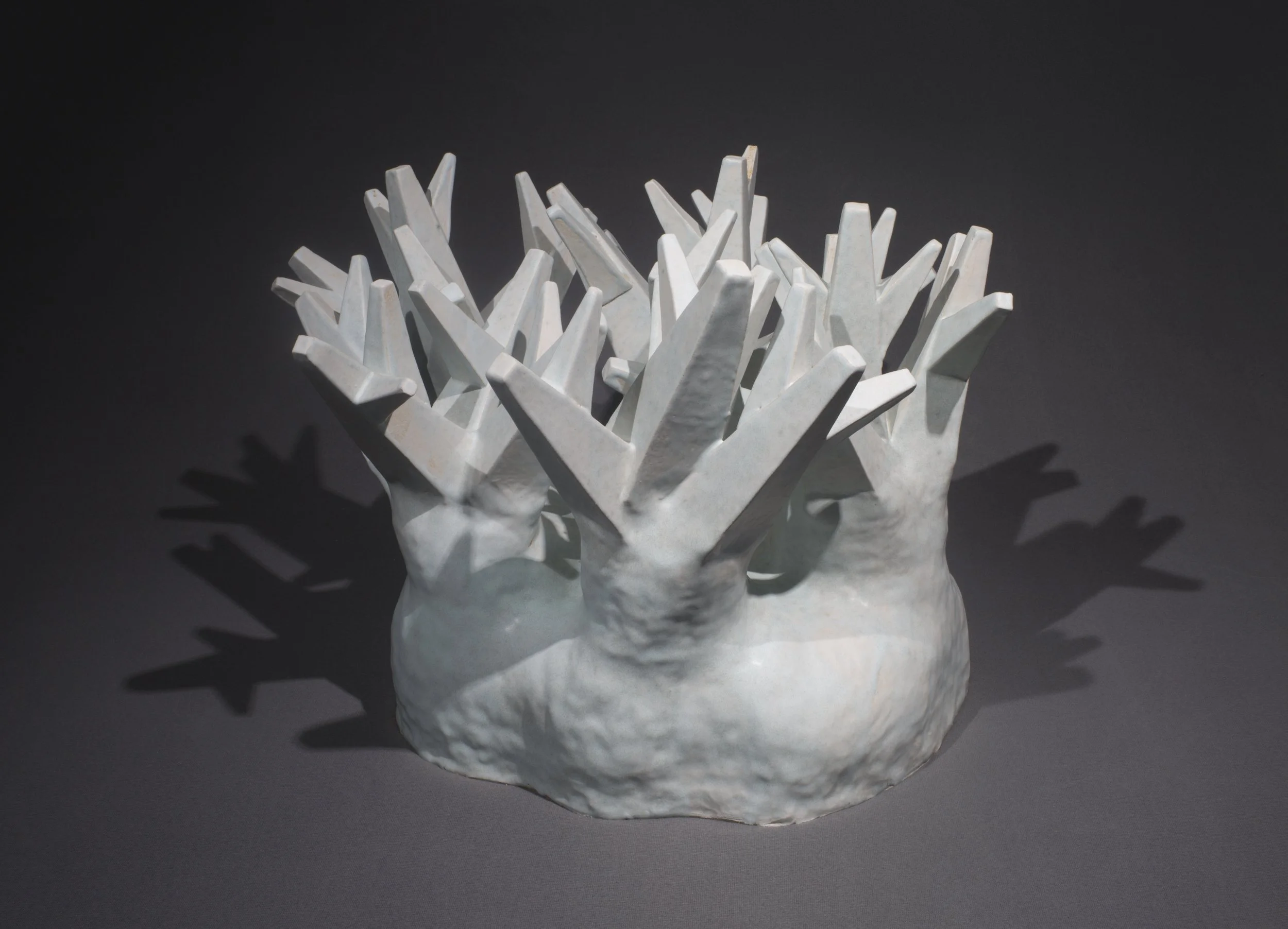 Crown, 2017
Porcelain, glaze
Dimensions of overall installation: (w, d, h) 24’ x 20” x 16”