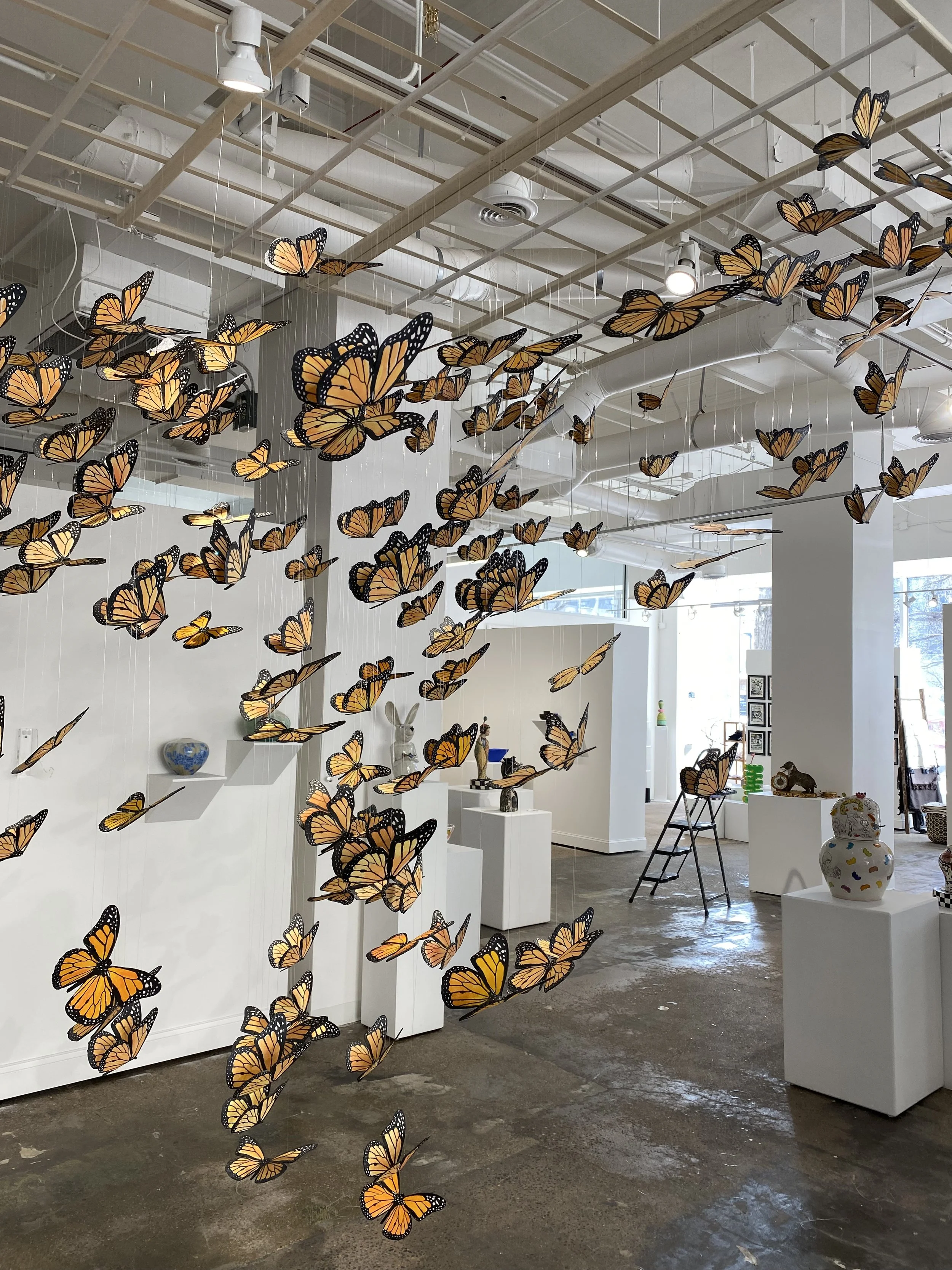 Memory in flight, 2023
Screen printed porcelain, wood, monofiliament
Dimensions of overall installation: (w, d, h) 10’ x 10’ x 14’ at Love Texas Art, Fort Worth, TX