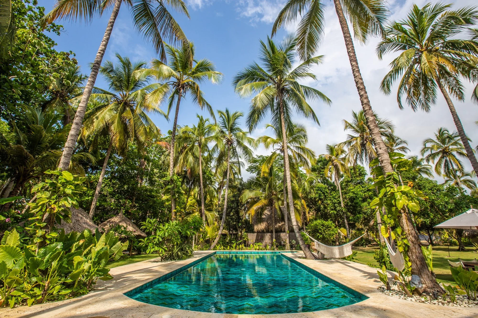 Gitana del Mar pool — jungle retreat center in Sierra Nevada Colombia, Moves by Annie retreat November 2026.